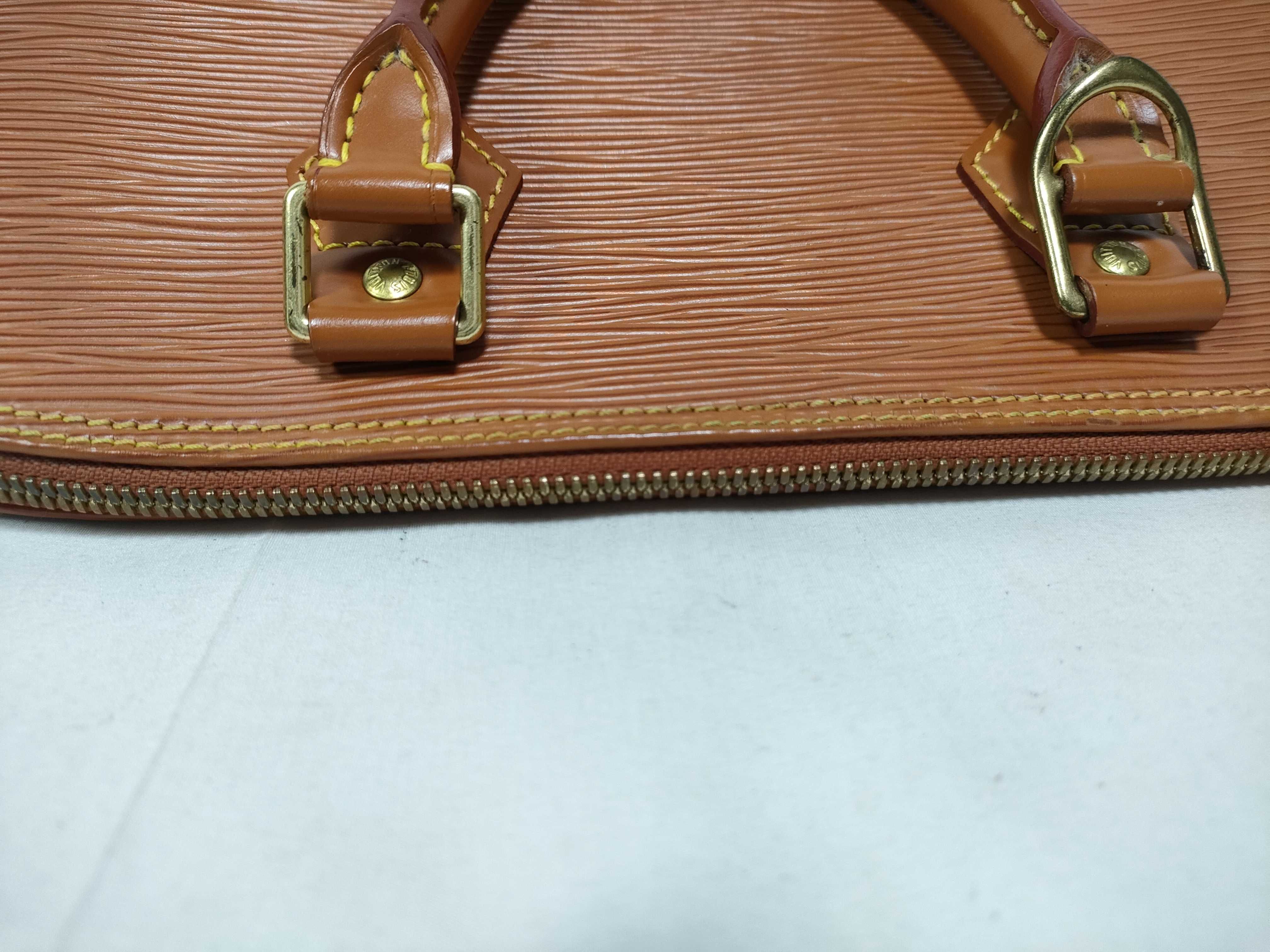Epi Leather Alma M52148 AR0022 Brown Handbag with Initials — view 9