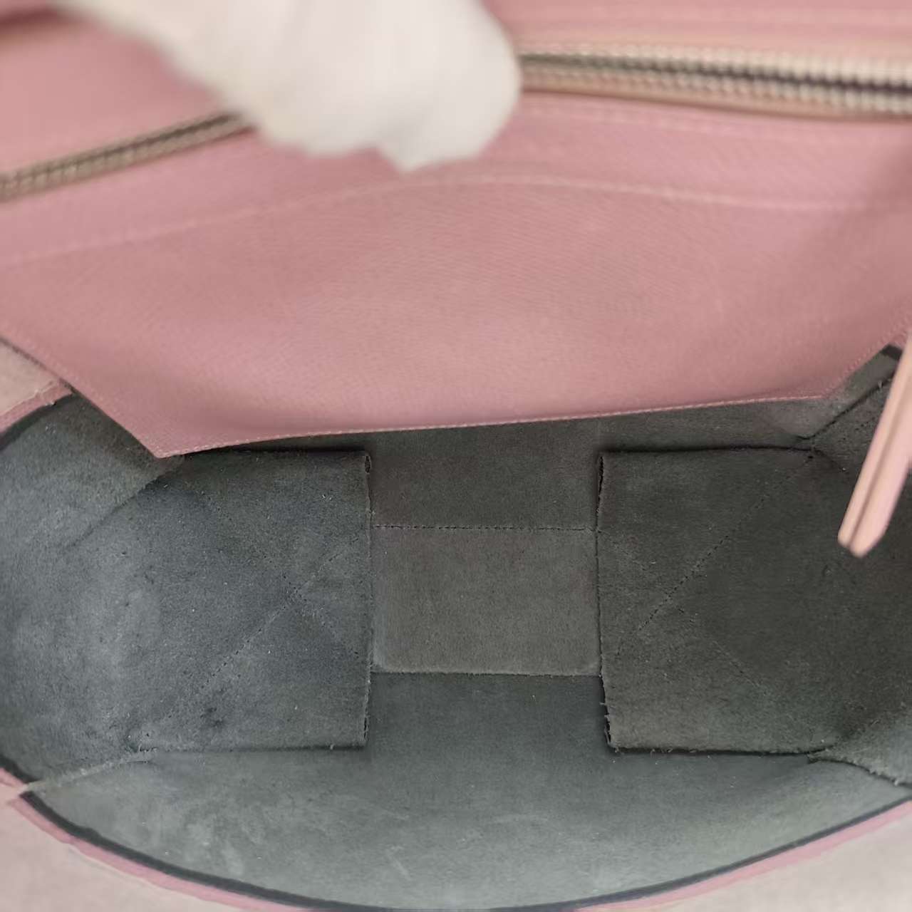 【*Shipped from: China*】CELINE Bucket Leather Shoulder Bag — view 8