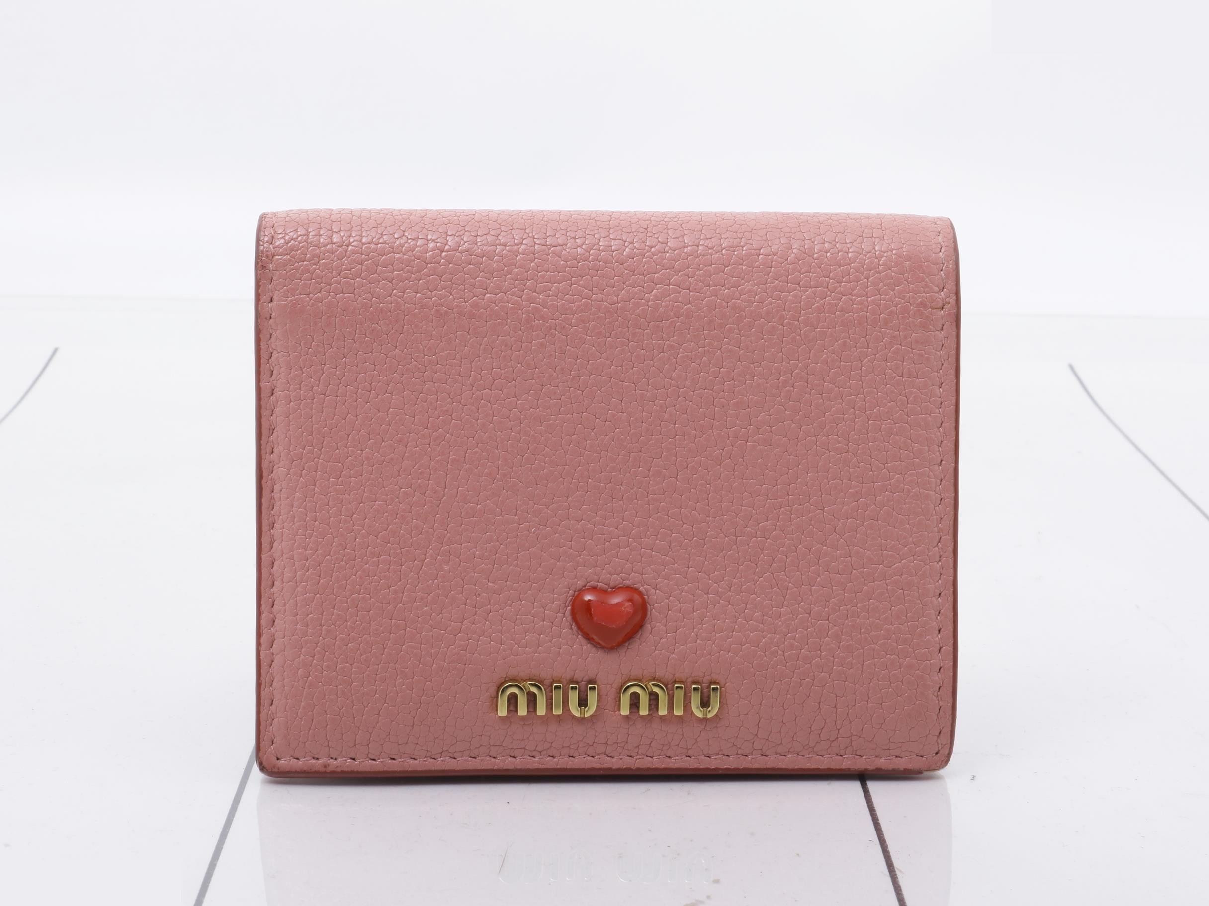 bi-fold wallet