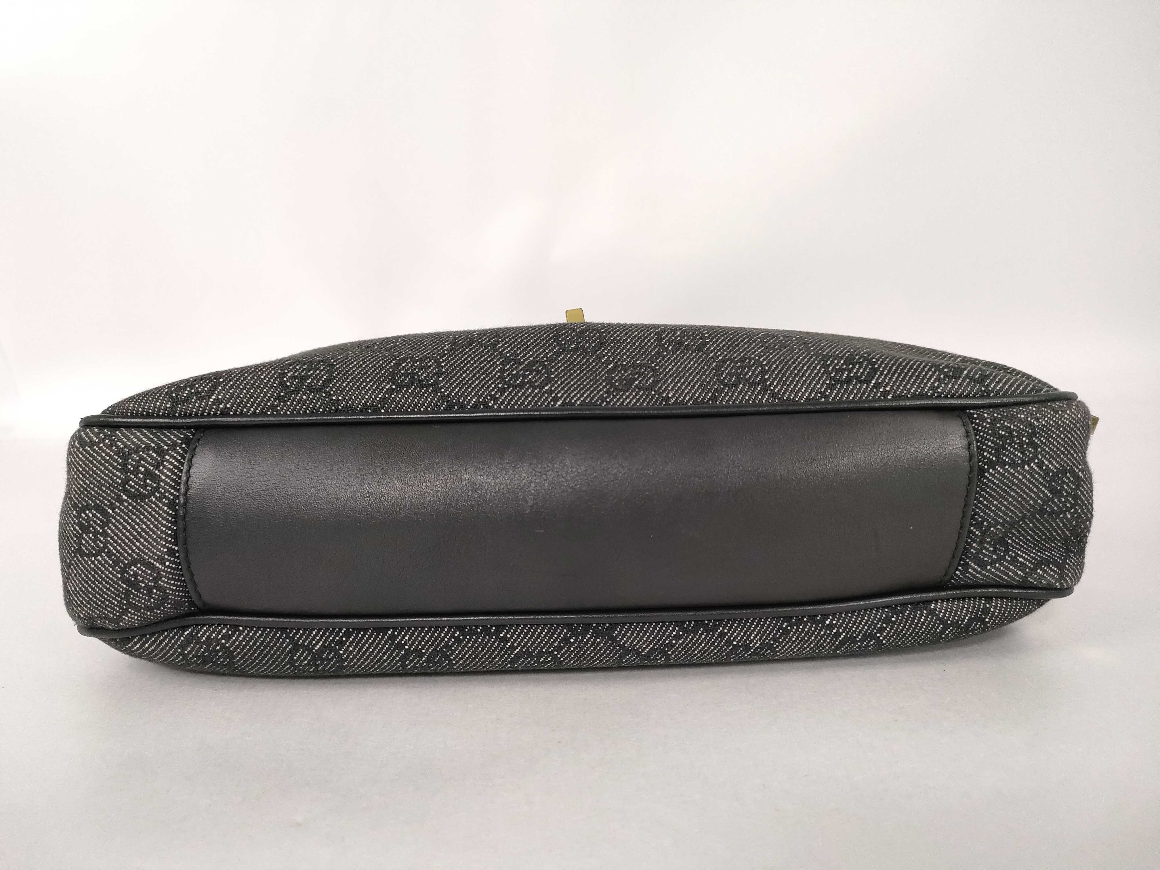 GG Canvas Jackie Shoulder Bag — view 7