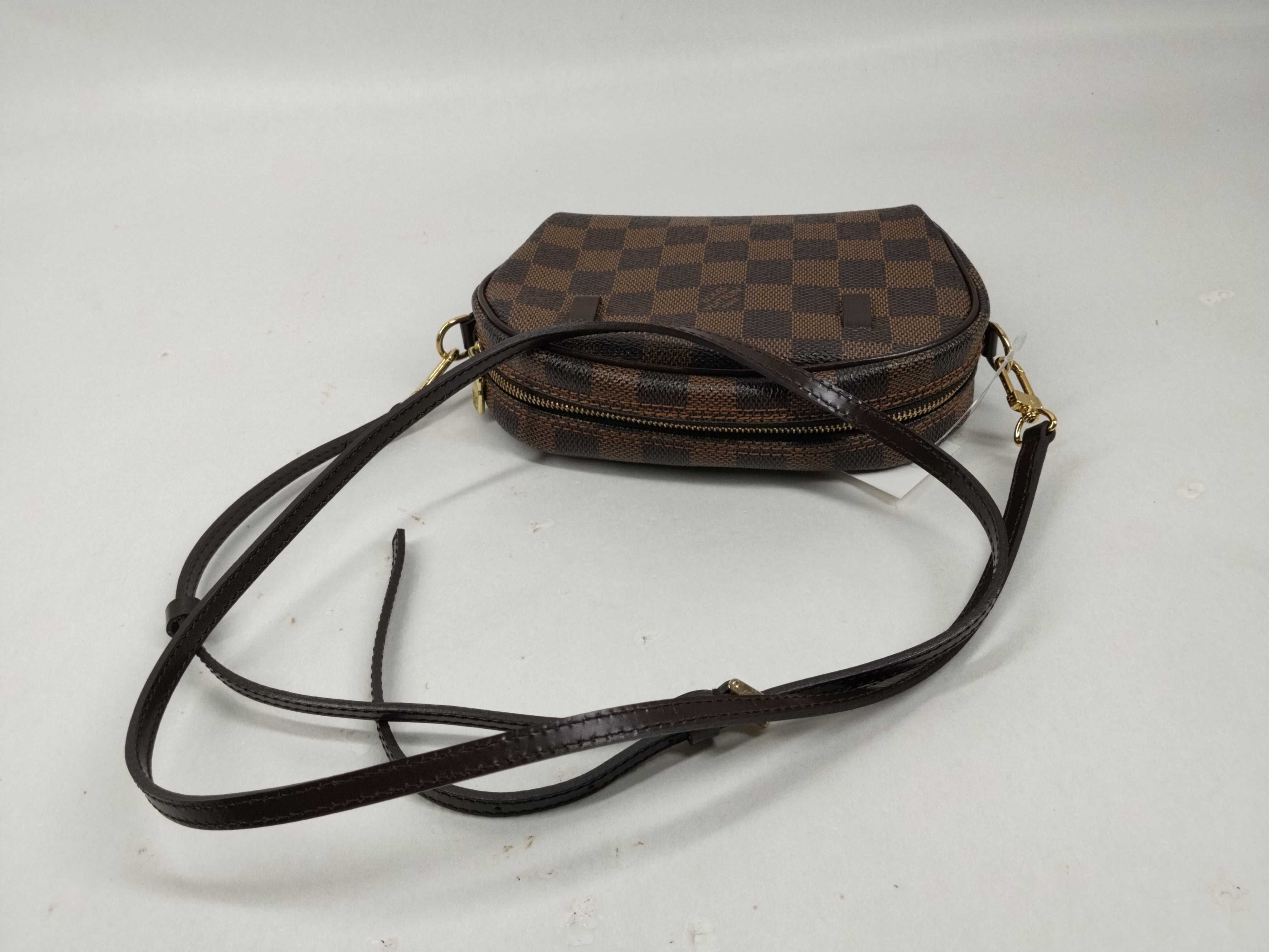 Damier N51296 Pochette Ipanema Shoulder Bag — view 6