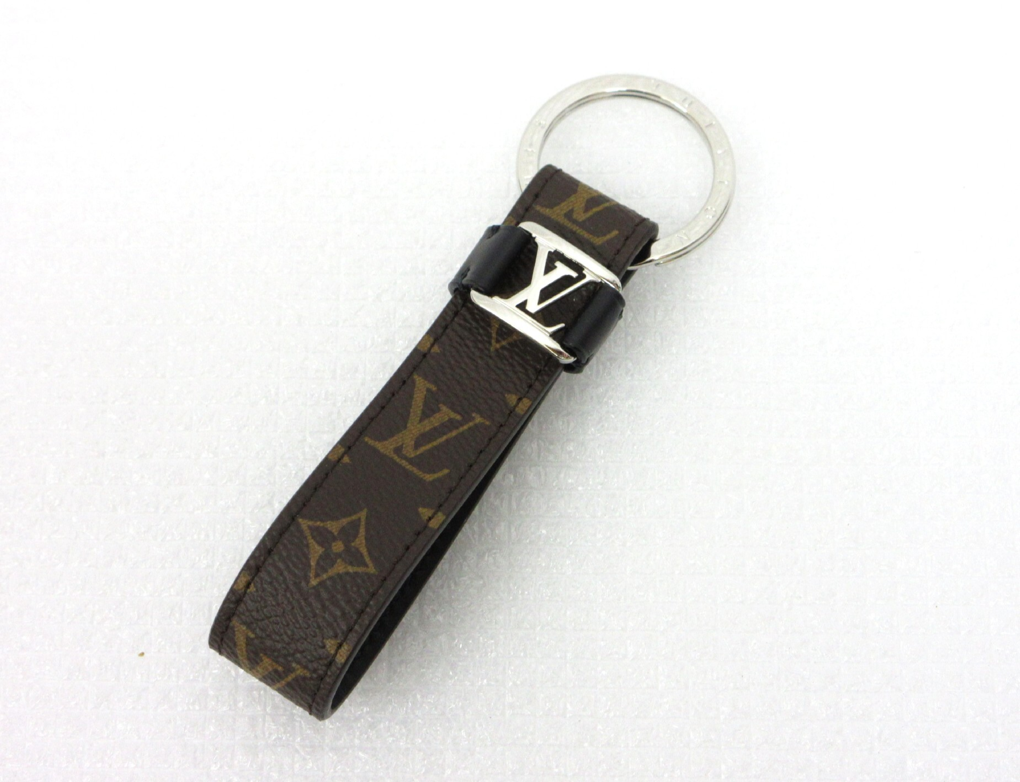 Monogram M62709 Keychain - LV Dragonne Keyring Strap Key Case/Keychain — view 2