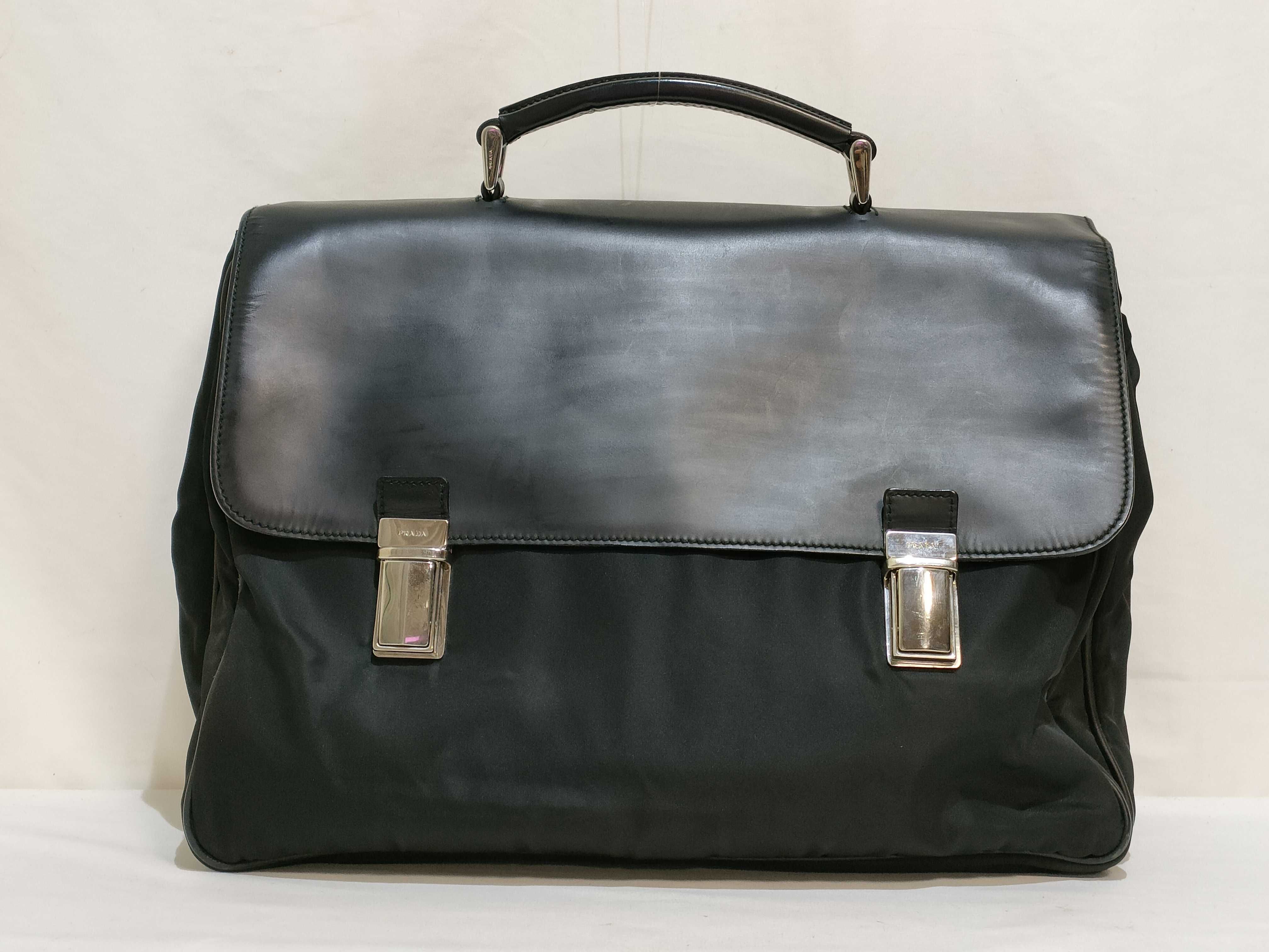 business bag, briefcase, leather and nylon, black.