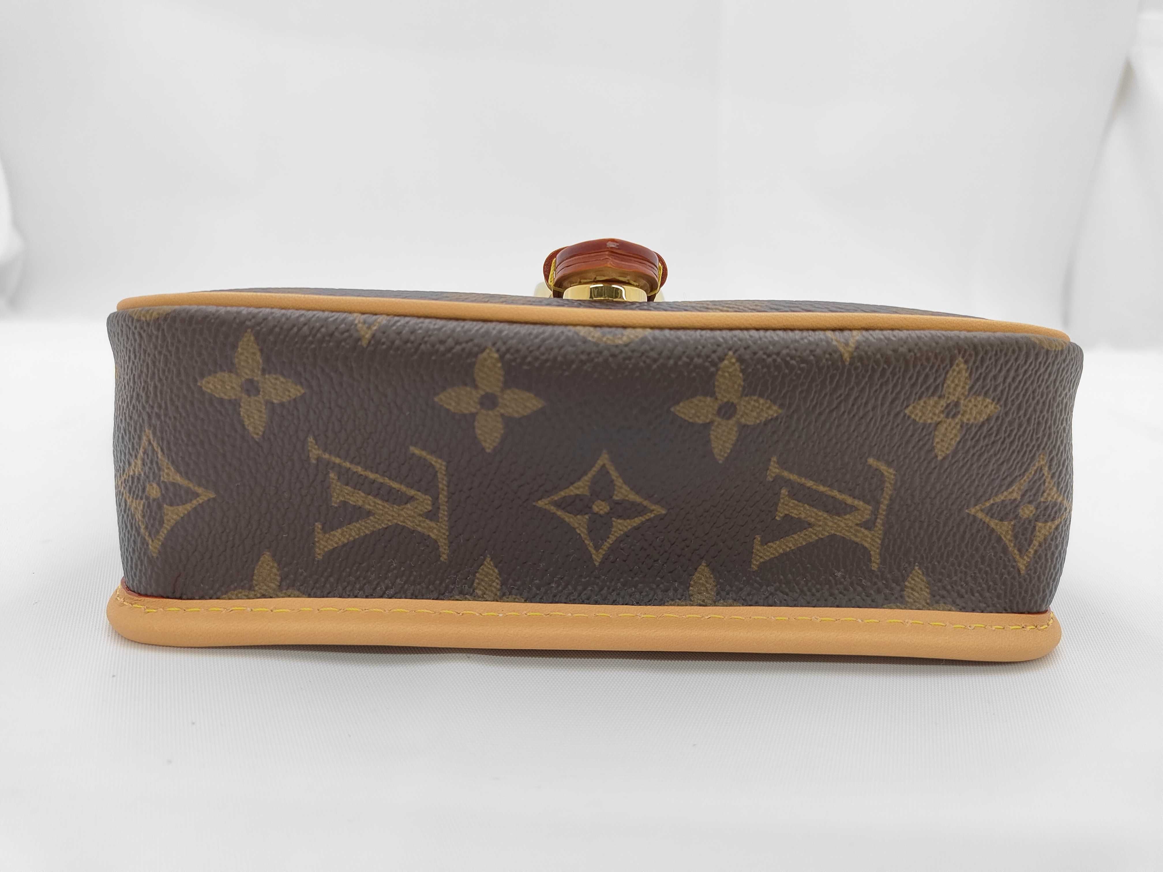 Nano Dias Shoulder Bag — view 5