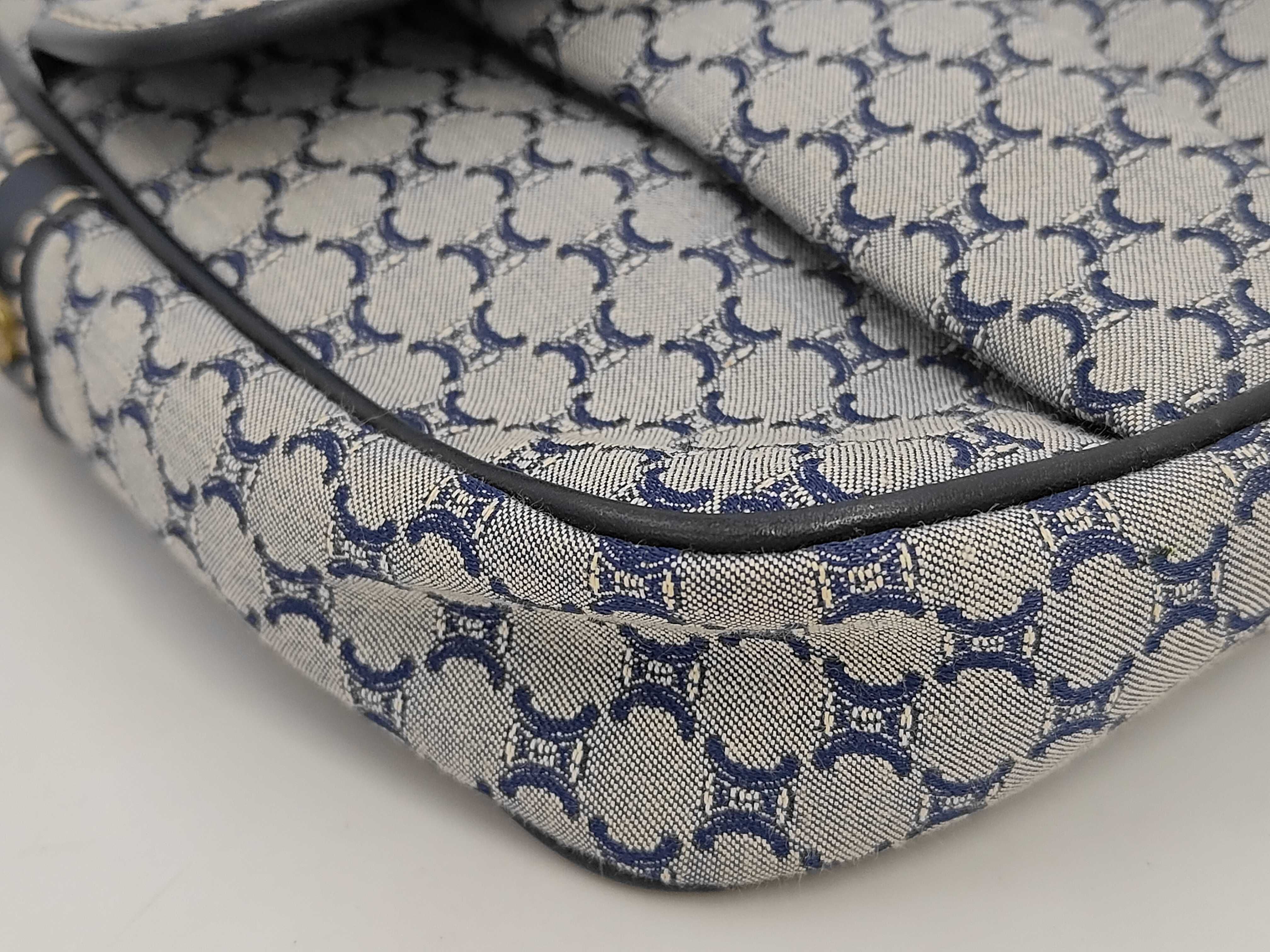 Macadam pattern logo shoulder bag — view 6