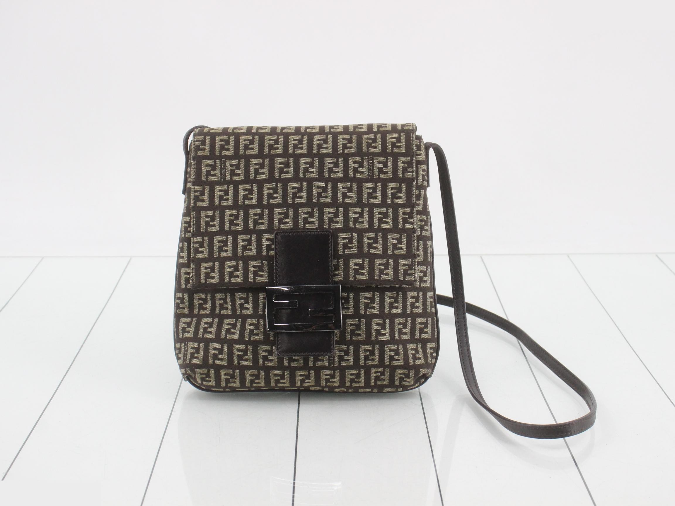 Zucchino Shoulder Bag Mamma Bucket FF Hardware