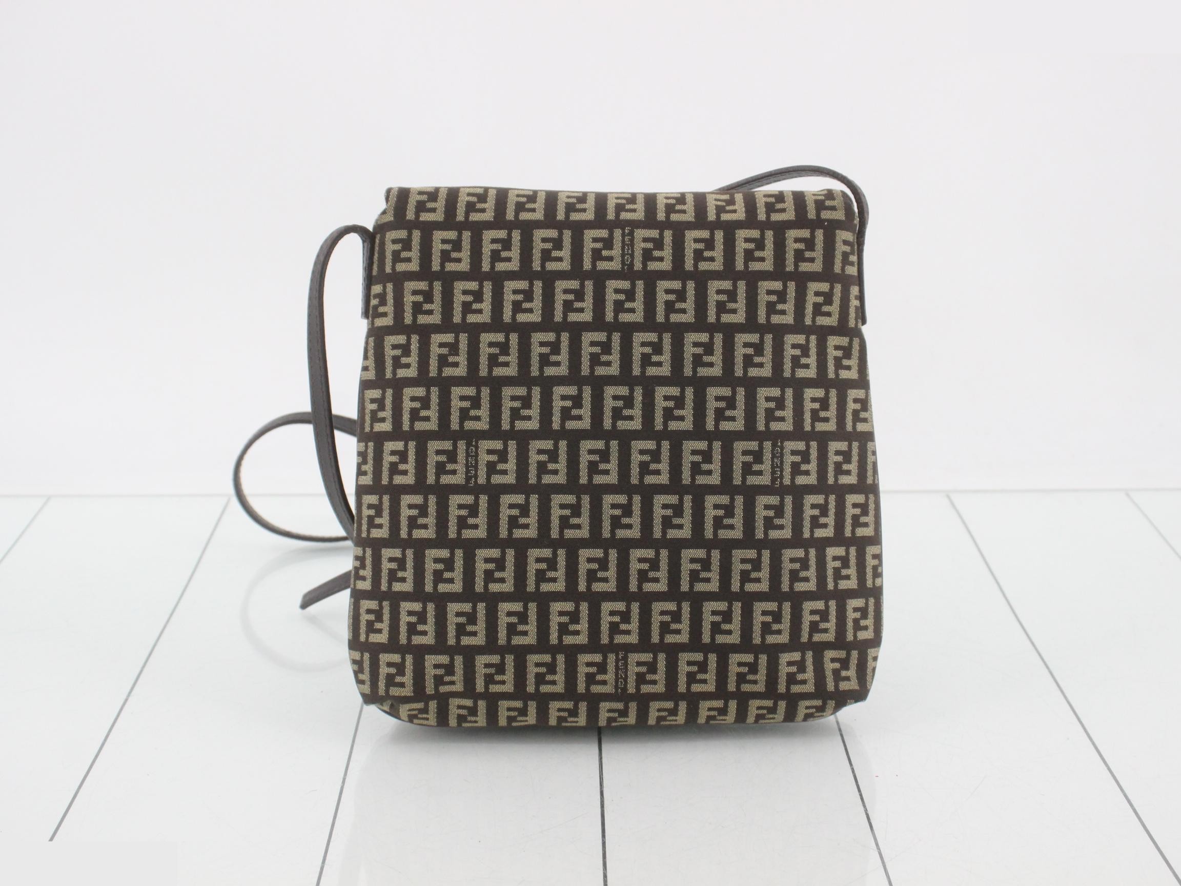 Zucchino Shoulder Bag Mamma Bucket FF Hardware — view 2