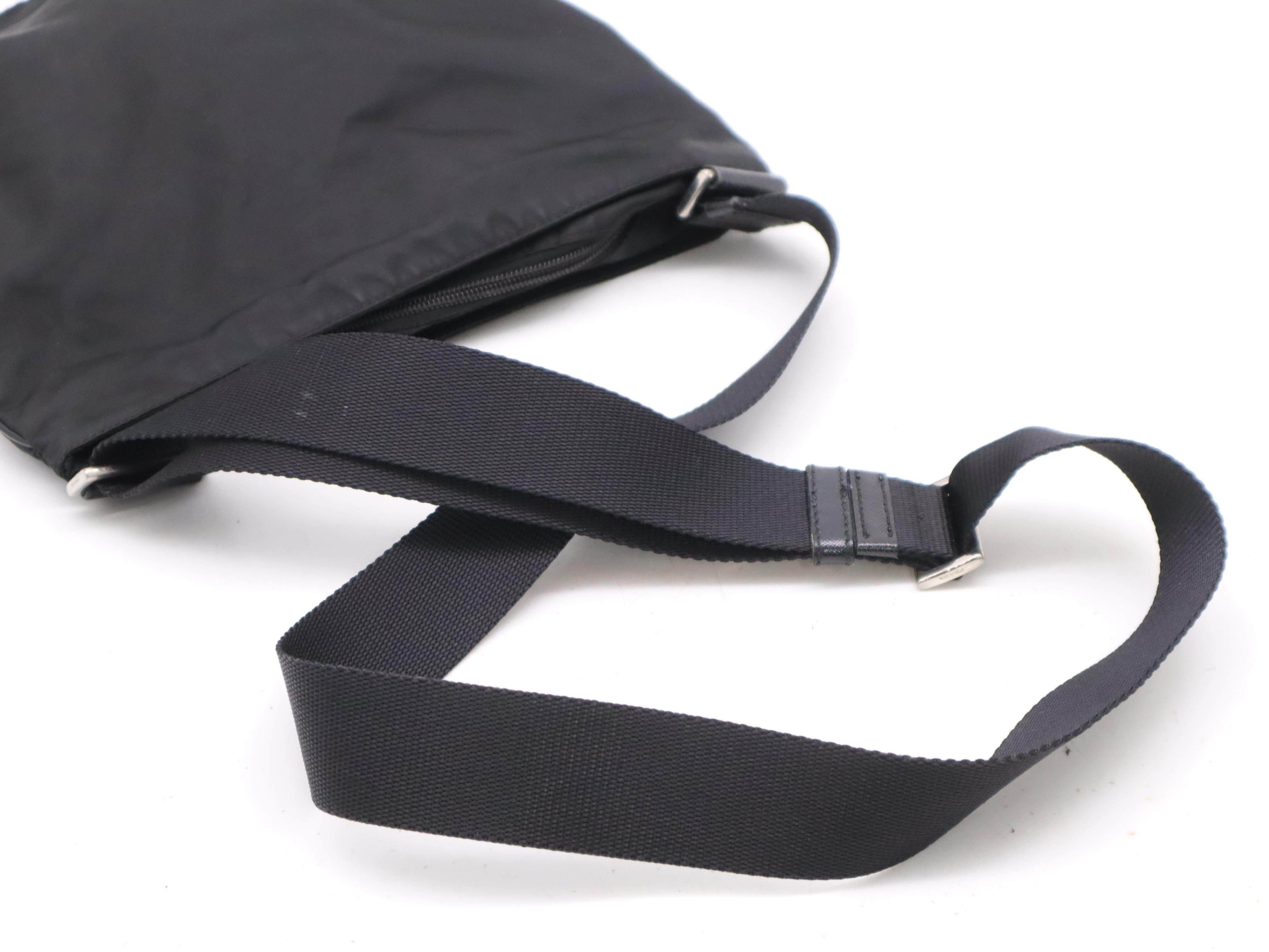 nylon triangle logo shoulder bag black SV metal fittings card included shoulder bag — view 6