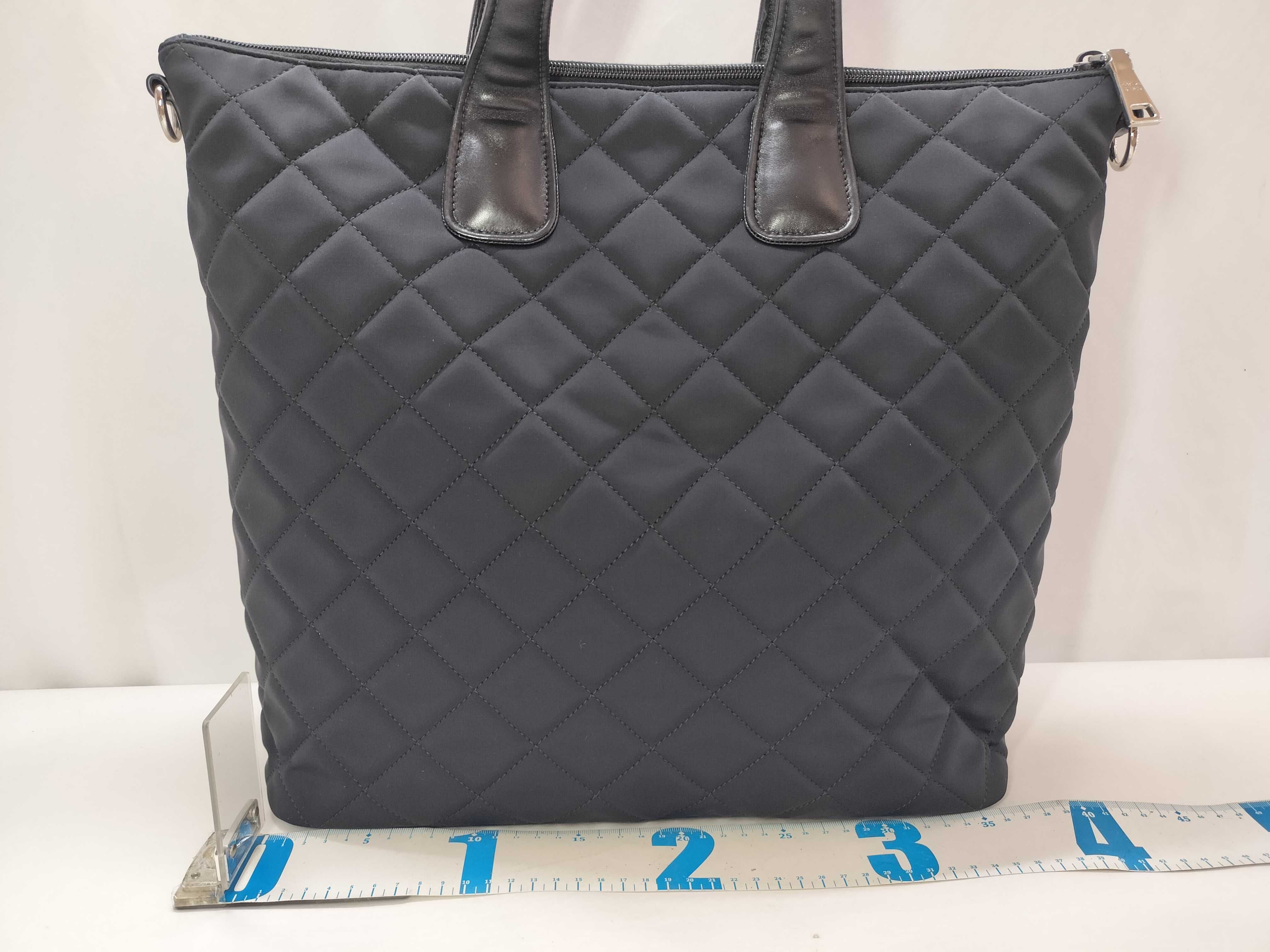 Nylon Prada Quilted 2-Way Tote Bag Shoulder Tote Bag — view 2
