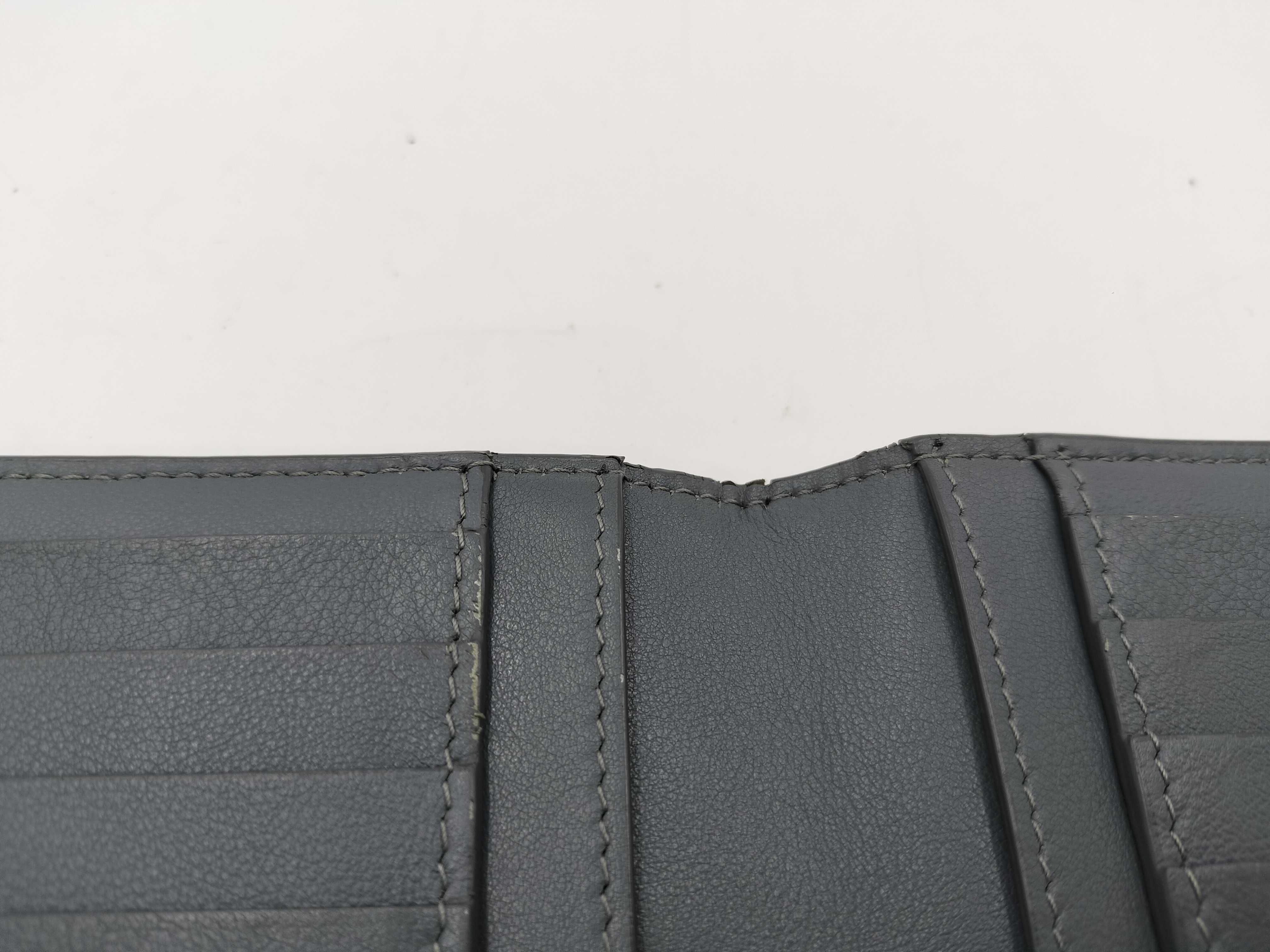 Intrecciato Maxi Intrecciato Bi-fold Long Wallet (with box) — view 10