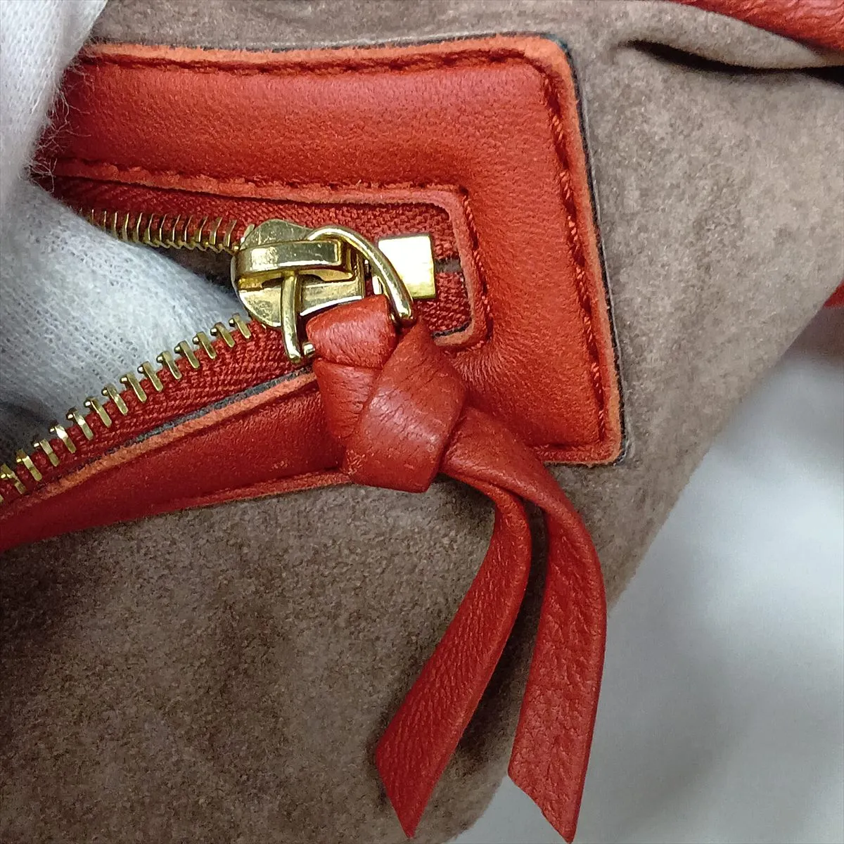 Intrecciato Hobo 115653 Leather Shoulder Bag, Orange, with Mirror — view 14