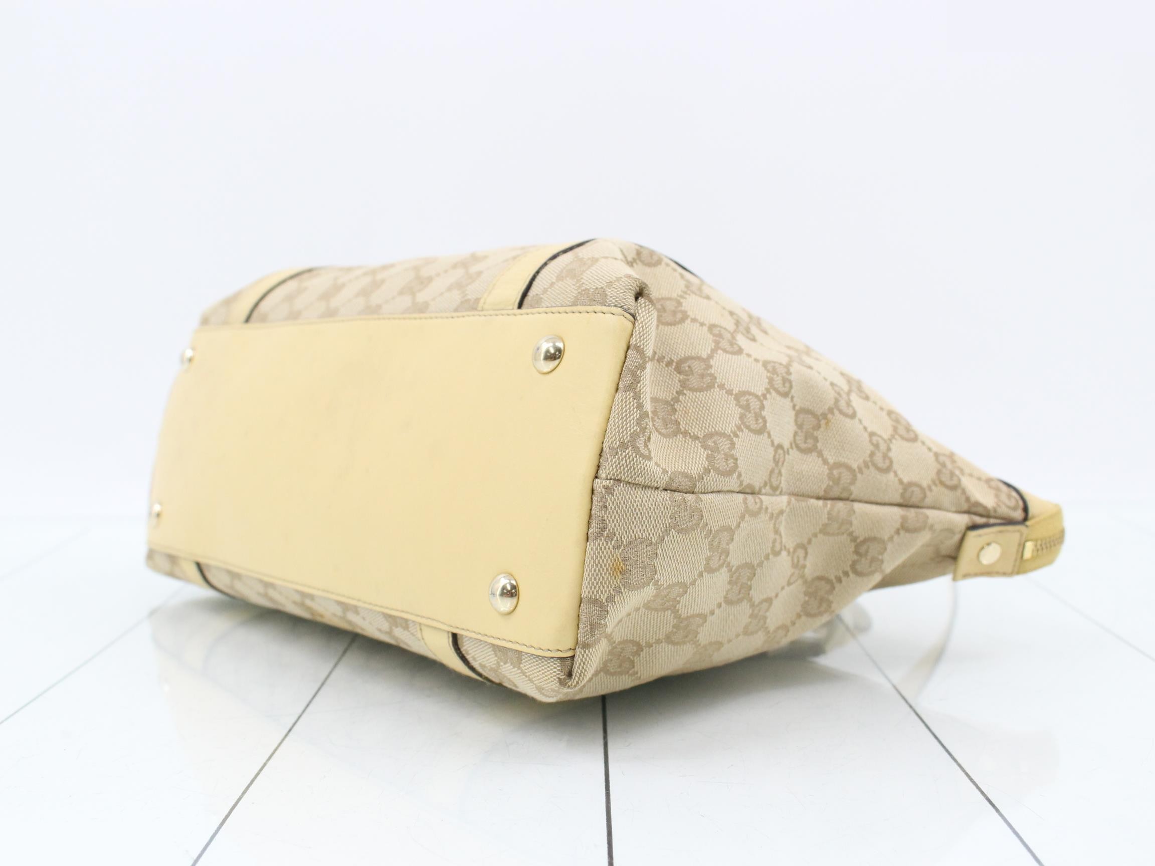 GG Canvas Abbey Handbag — view 6