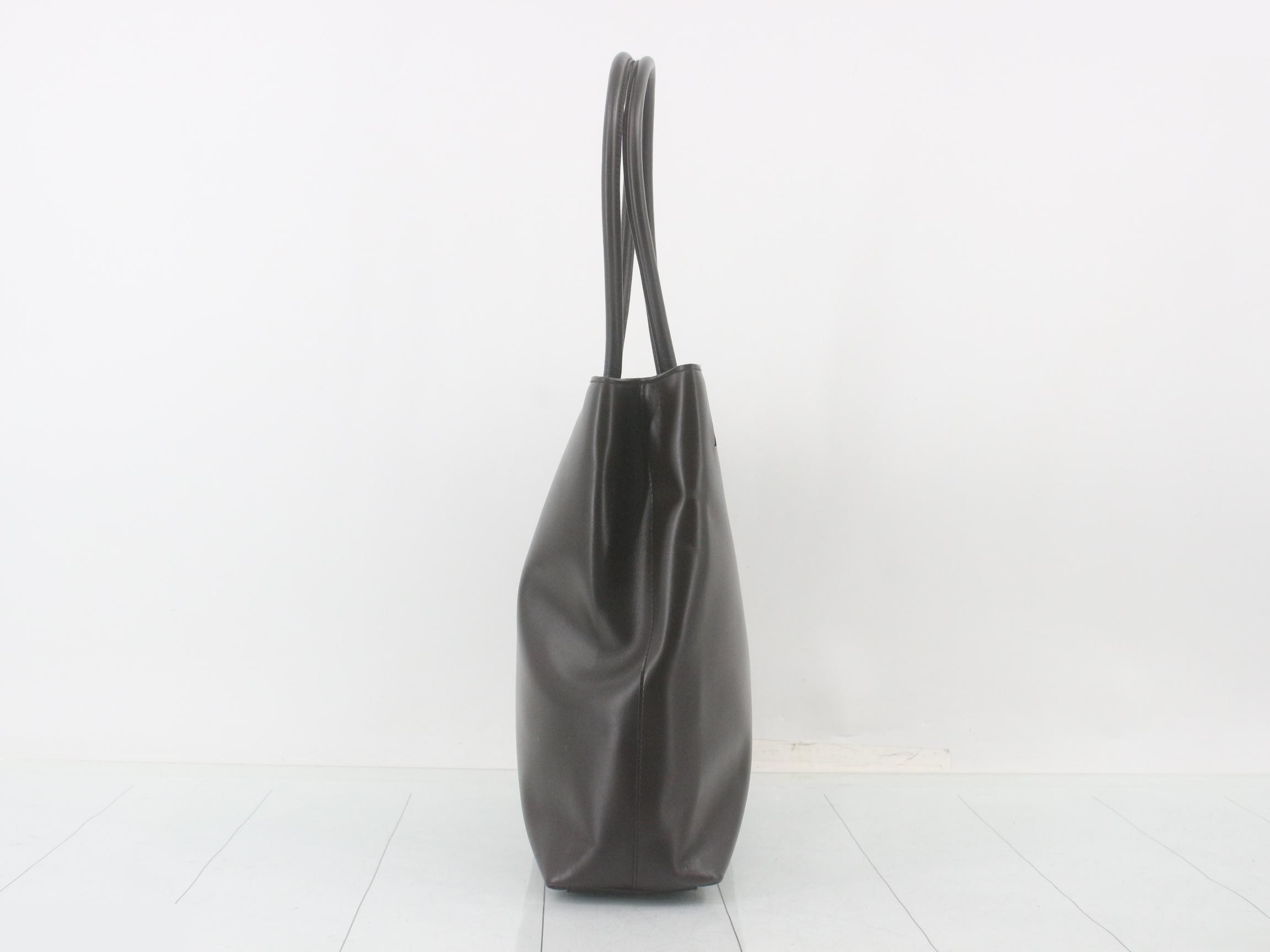 logo leather handbag — view 4