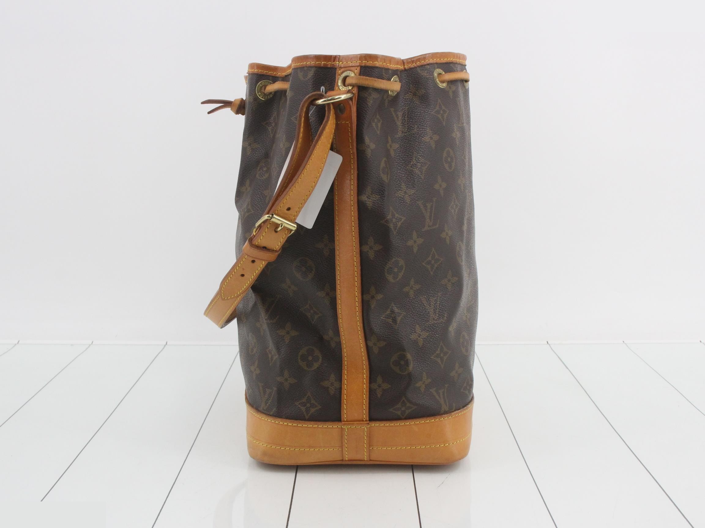 Noé Monogram Drawstring Shoulder Bag — view 3