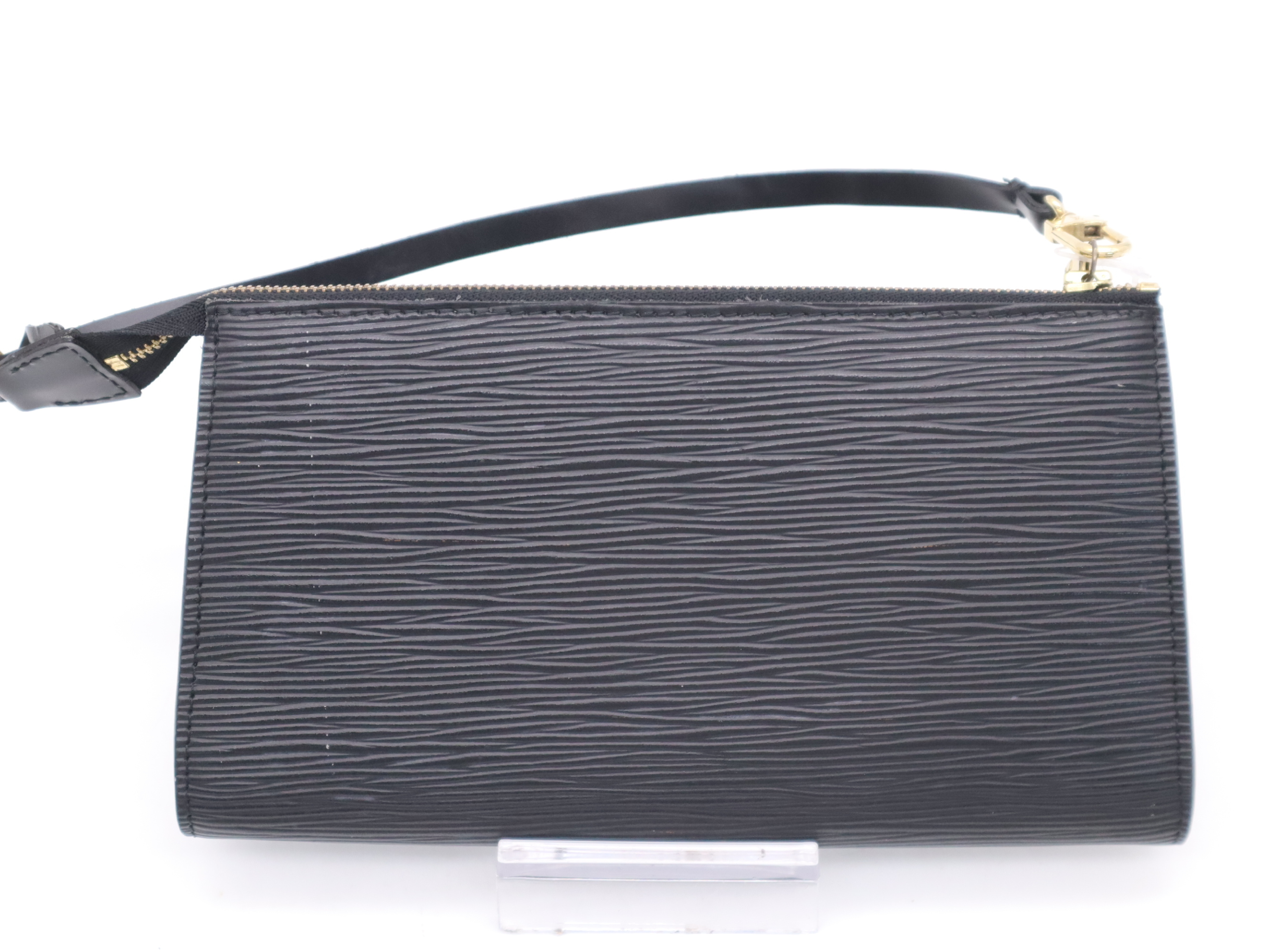 M52942 Epi Pochette Accessoires Noir Handbag — view 2