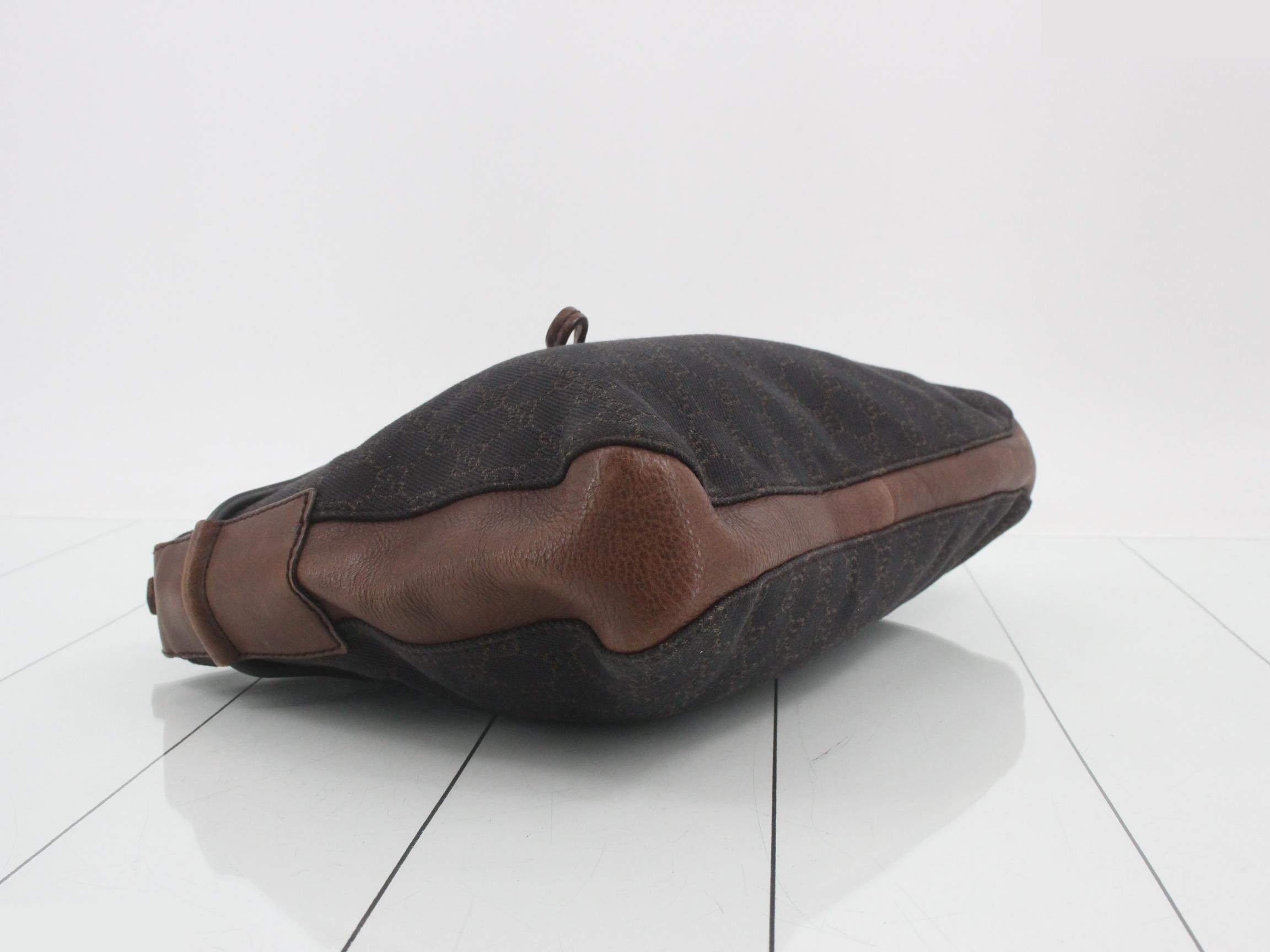 GG Canvas Horsebit Shoulder Bag — view 5