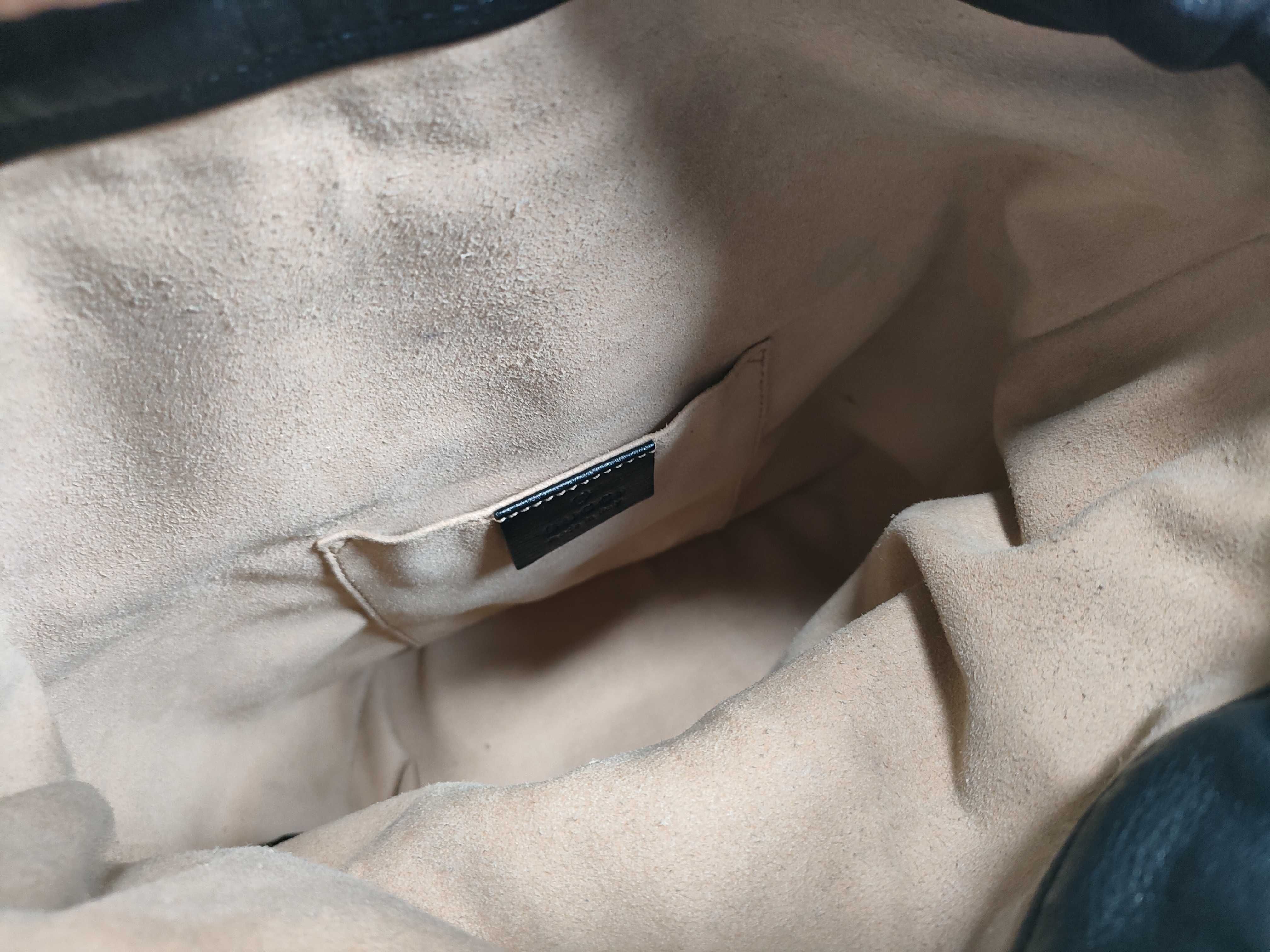 Horsebit Bucket Shoulder Bag — view 9
