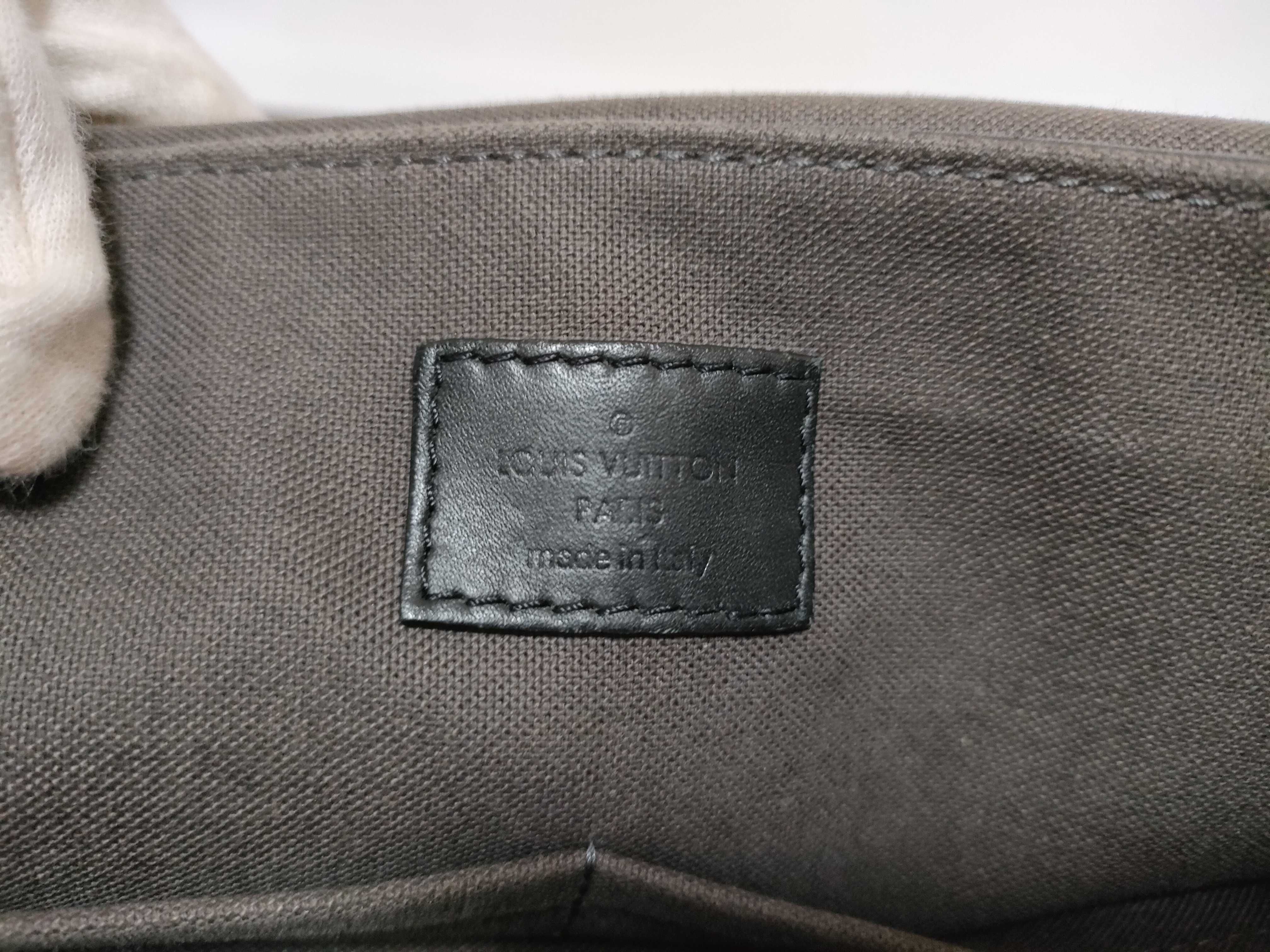 Damier Graphite Louis Vuitton District PM Damier Infini Shoulder Bag Black Shoulder Bag — view 11