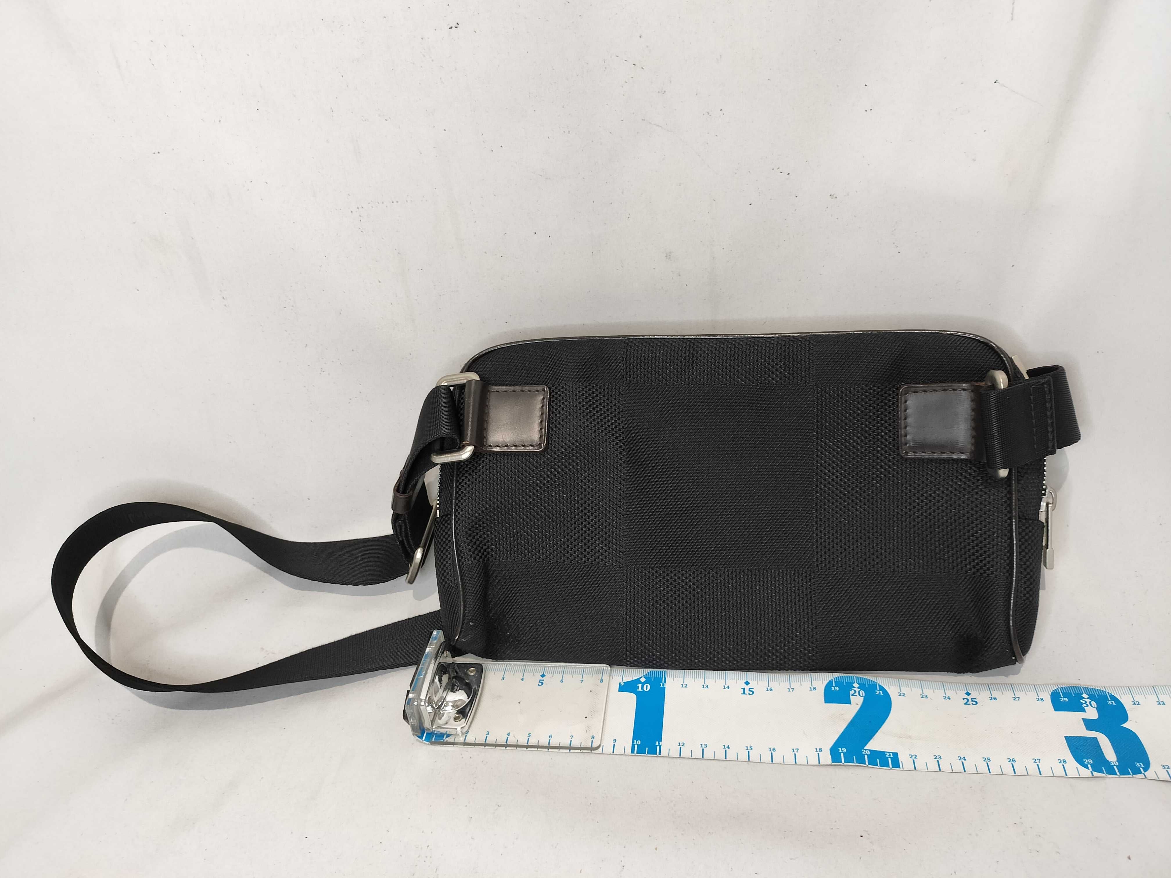 Damier Vuitton Damier Geant Acrobat M93620 Shoulder Bag — view 3