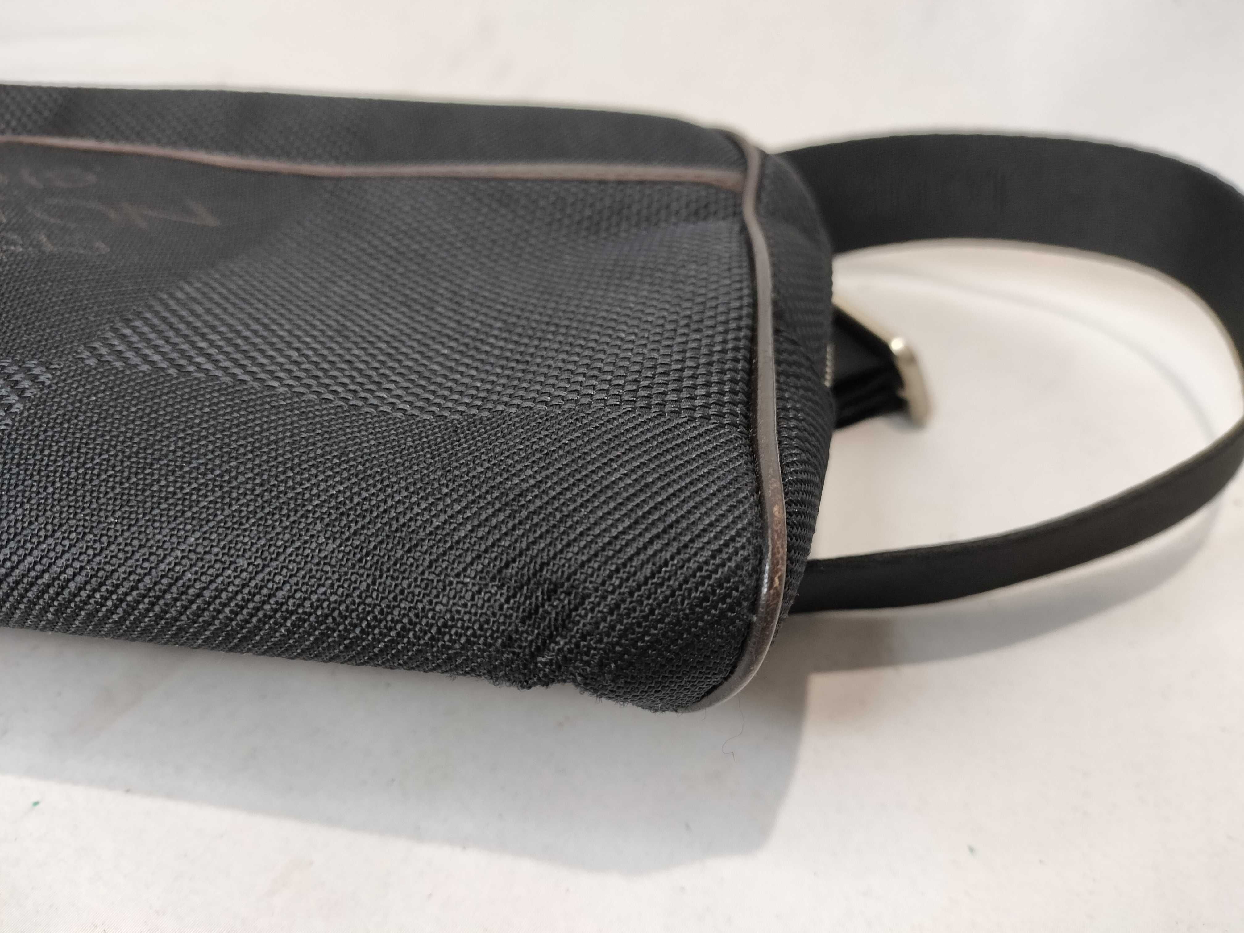 Damier Vuitton Damier Geant Acrobat M93620 Shoulder Bag — view 7