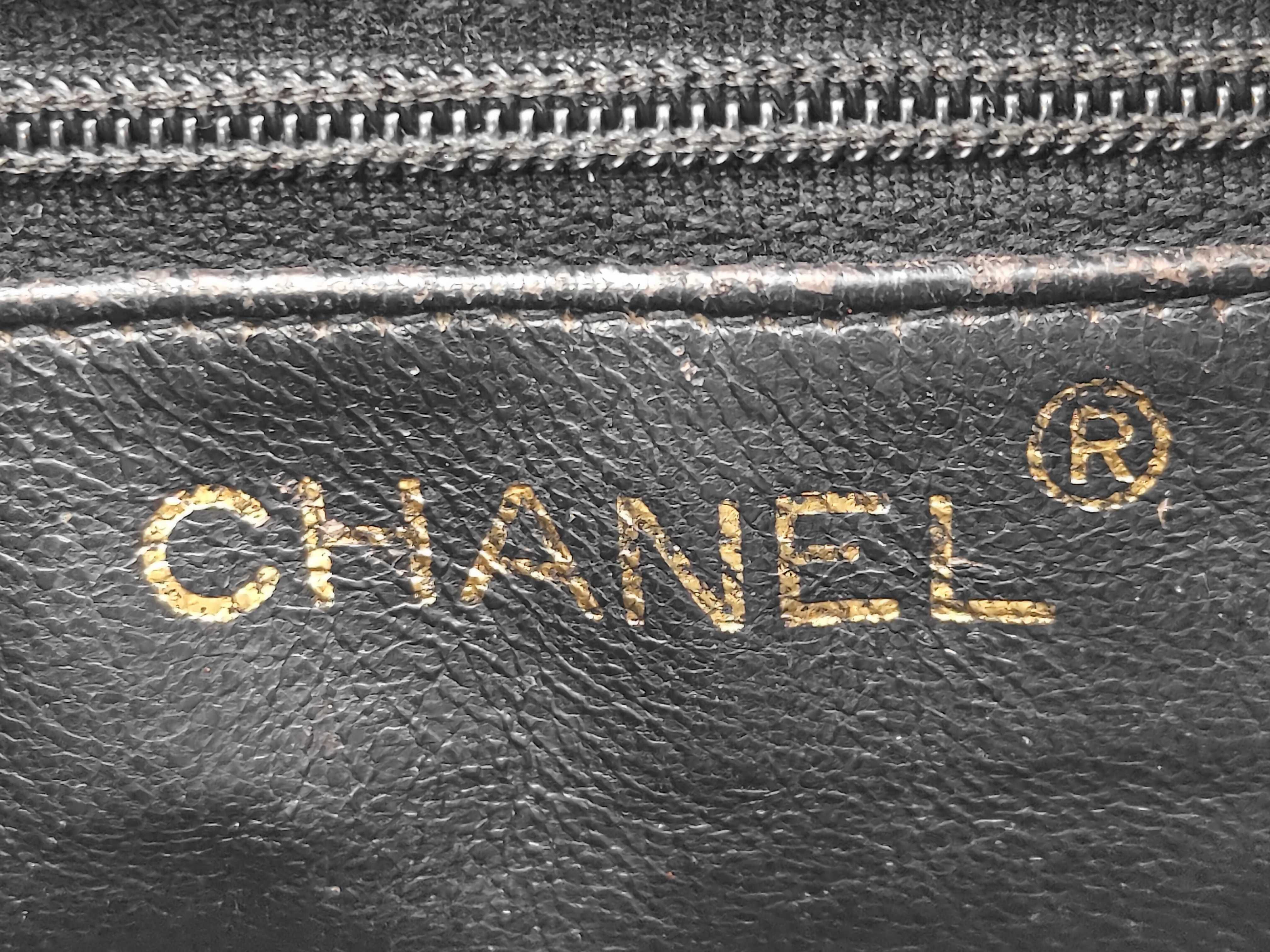 Matelassé Lambskin Fringe Chain Shoulder Bag (Still with seal, item number 1) — view 10
