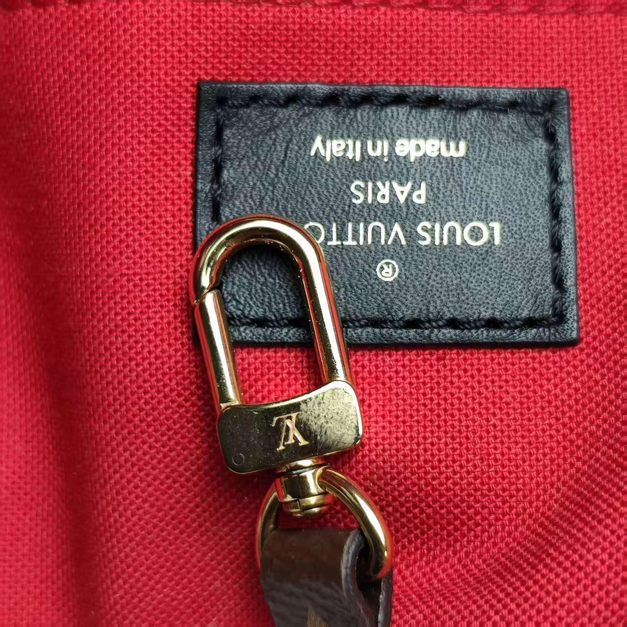 【*Shipped from: China*】LOUIS VUITTON OnTheGo PU Handbag — view 12