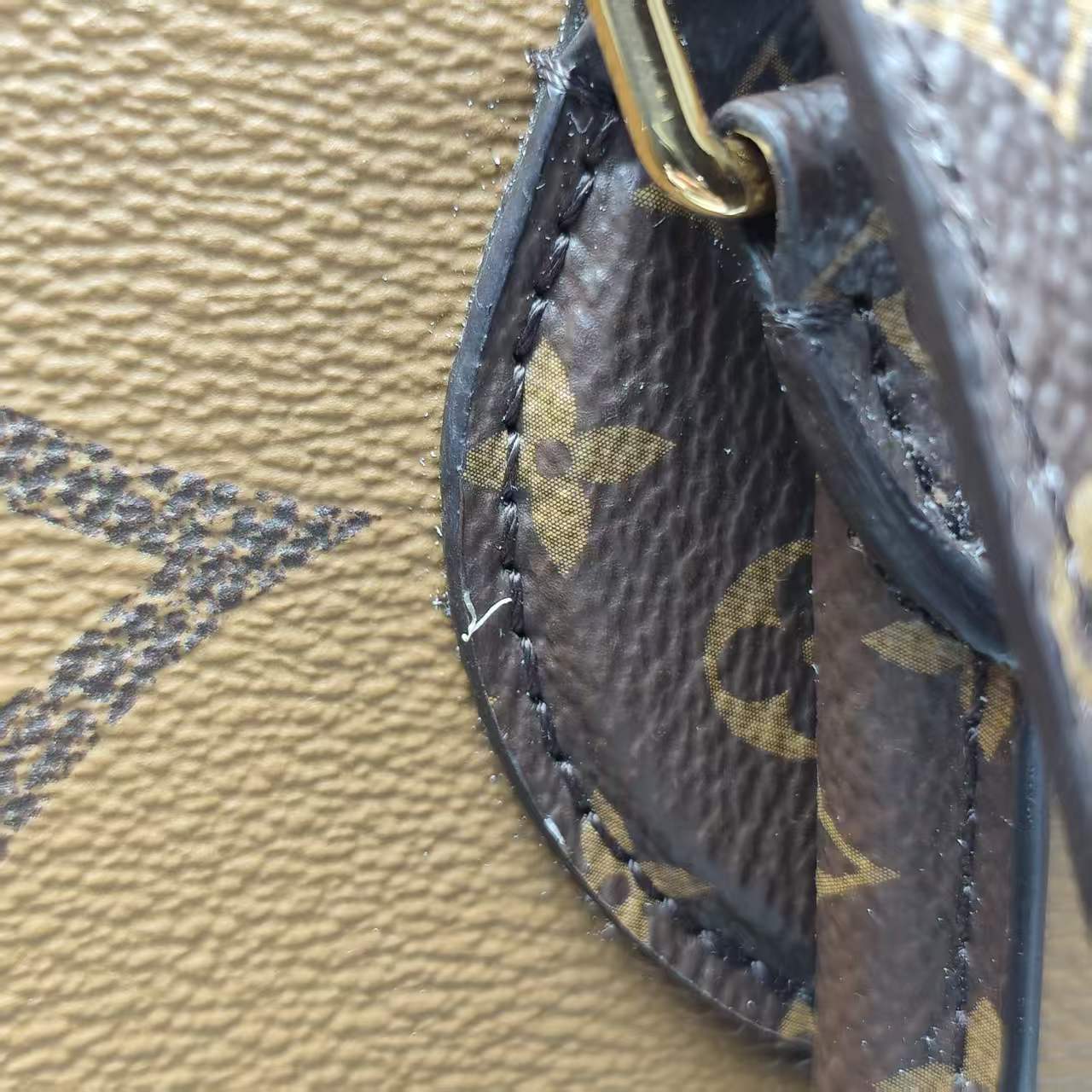 【*Shipped from: China*】LOUIS VUITTON OnTheGo PU Handbag — view 10