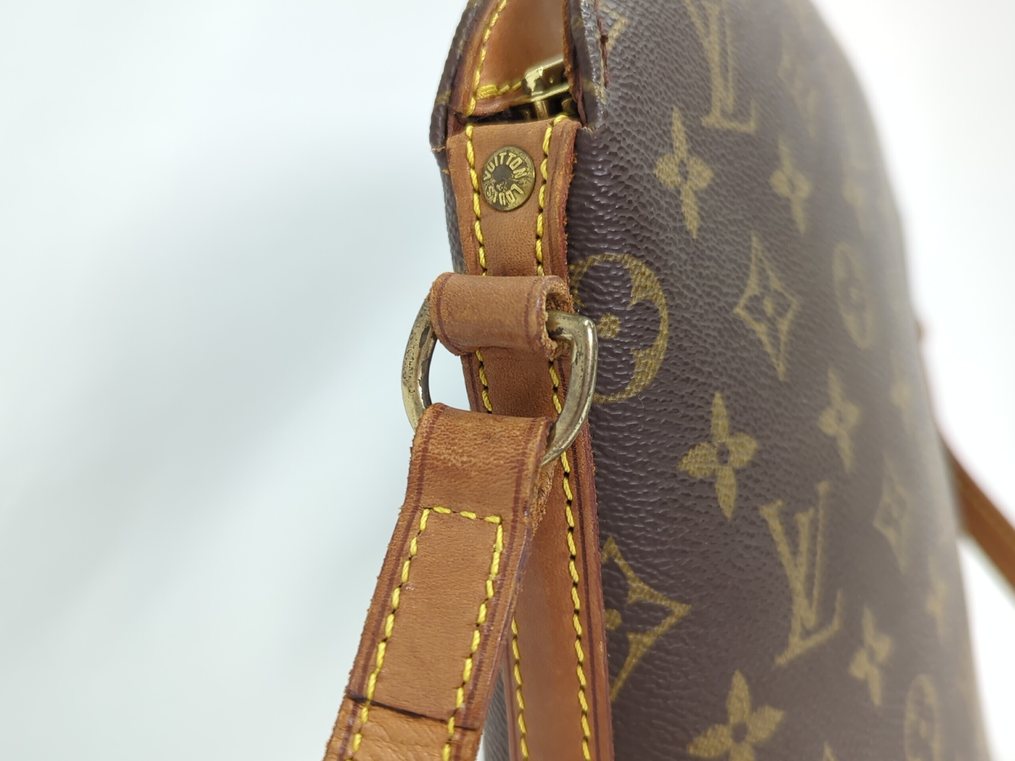 M51290 Monogram Druot Shoulder Bag — view 7