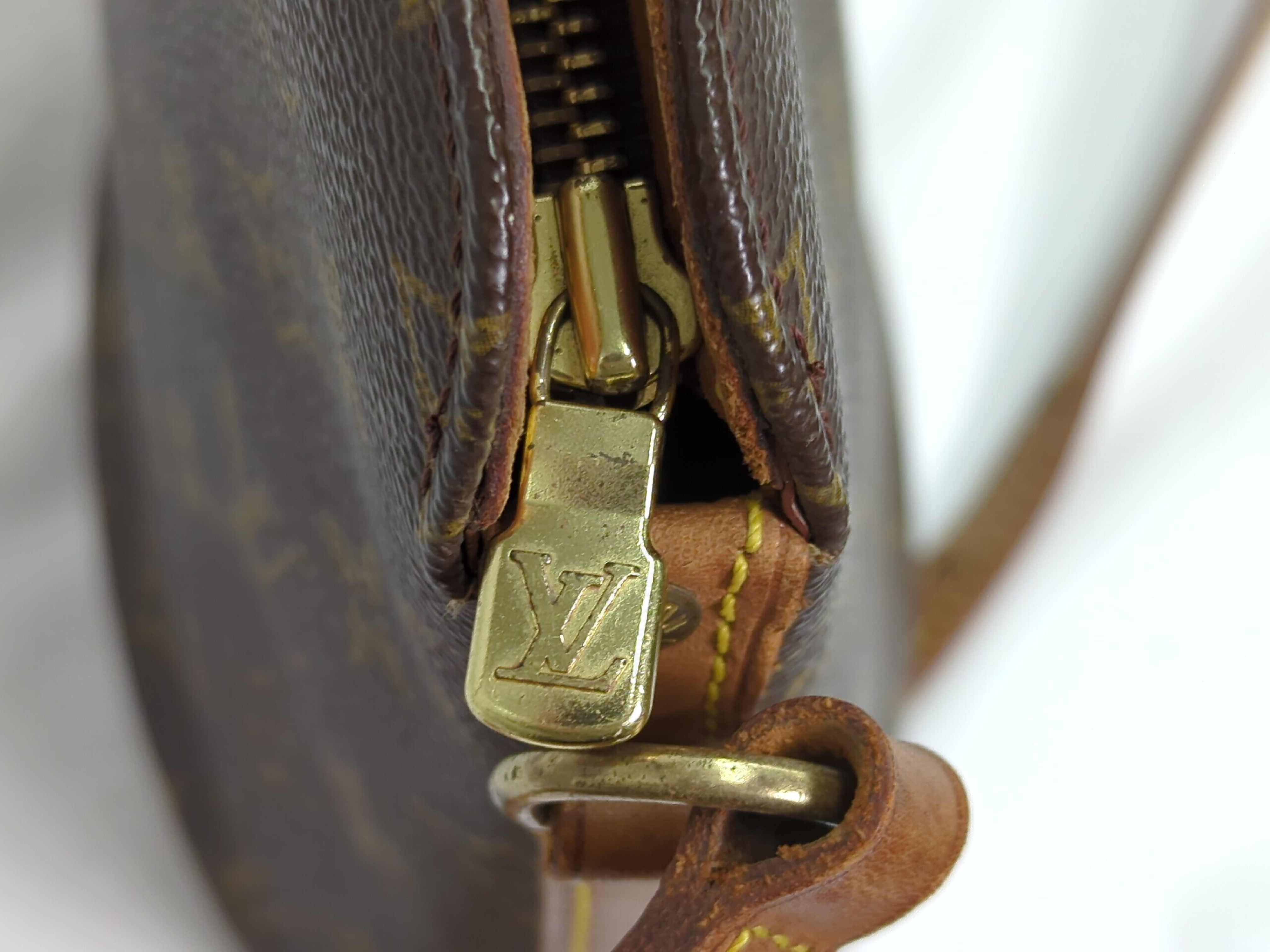 M51290 Monogram Druot Shoulder Bag — view 8