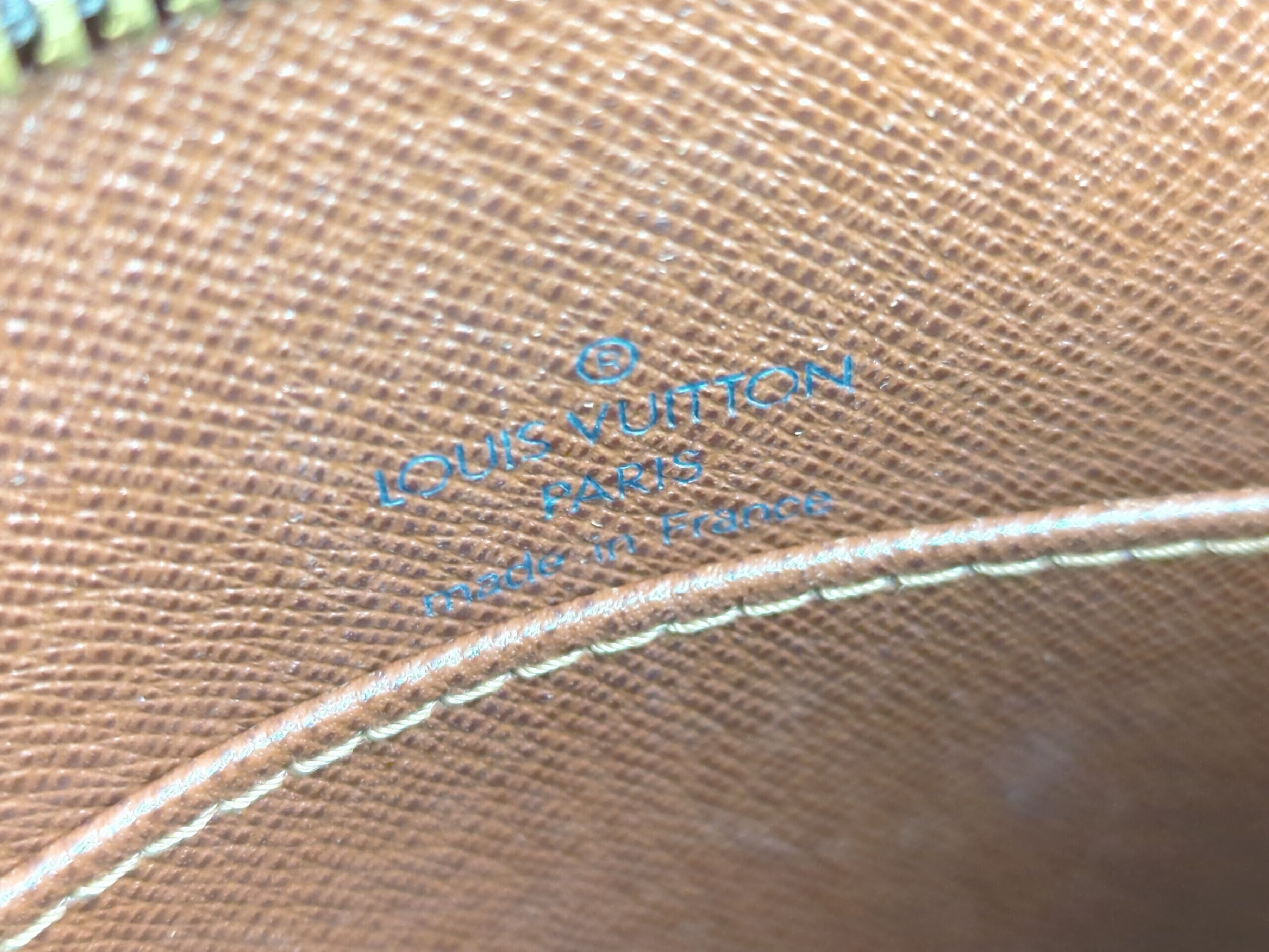 M51290 Monogram Druot Shoulder Bag — view 10