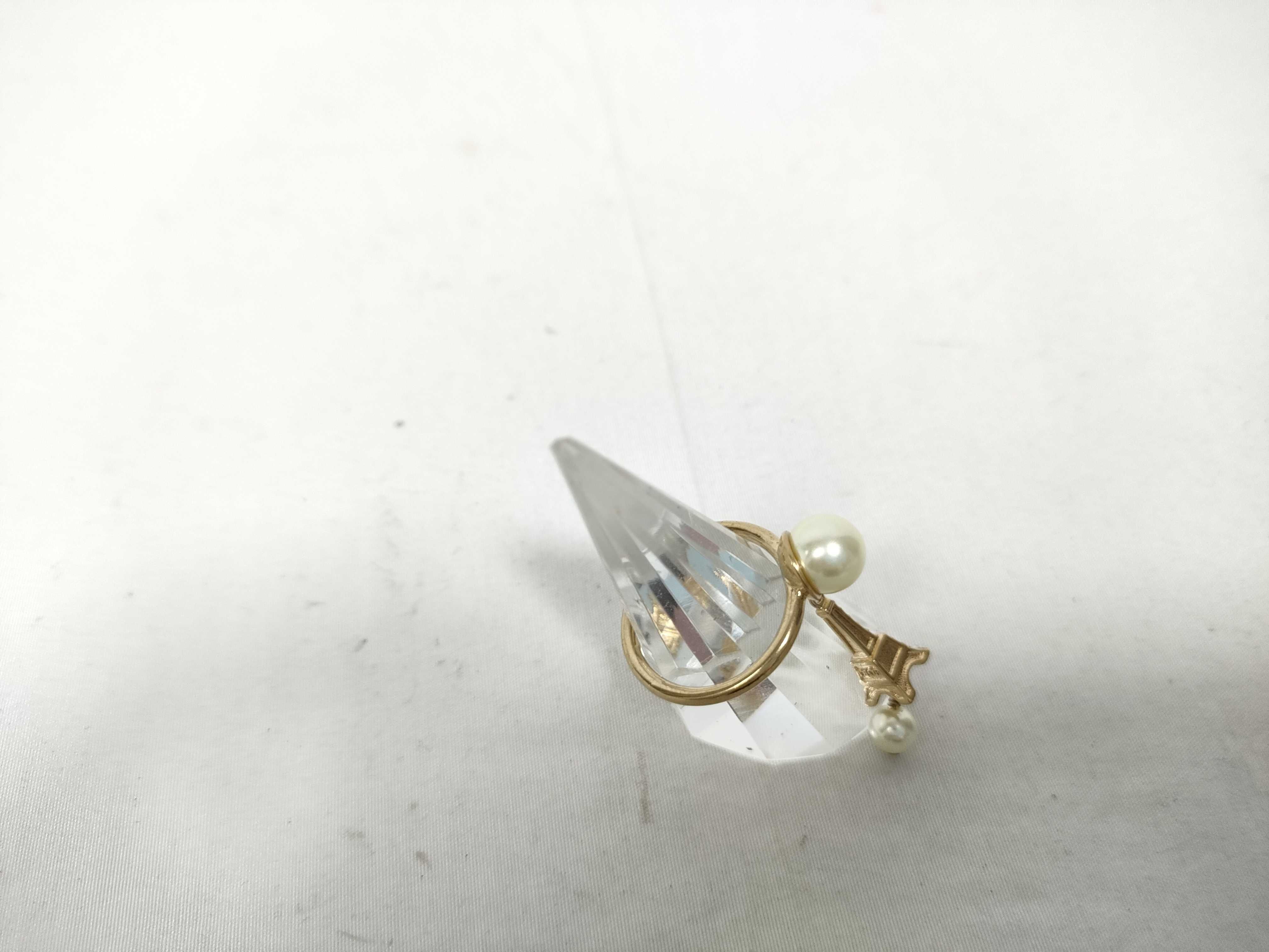 Resin Pearl Eiffel Tower Ring — view 3
