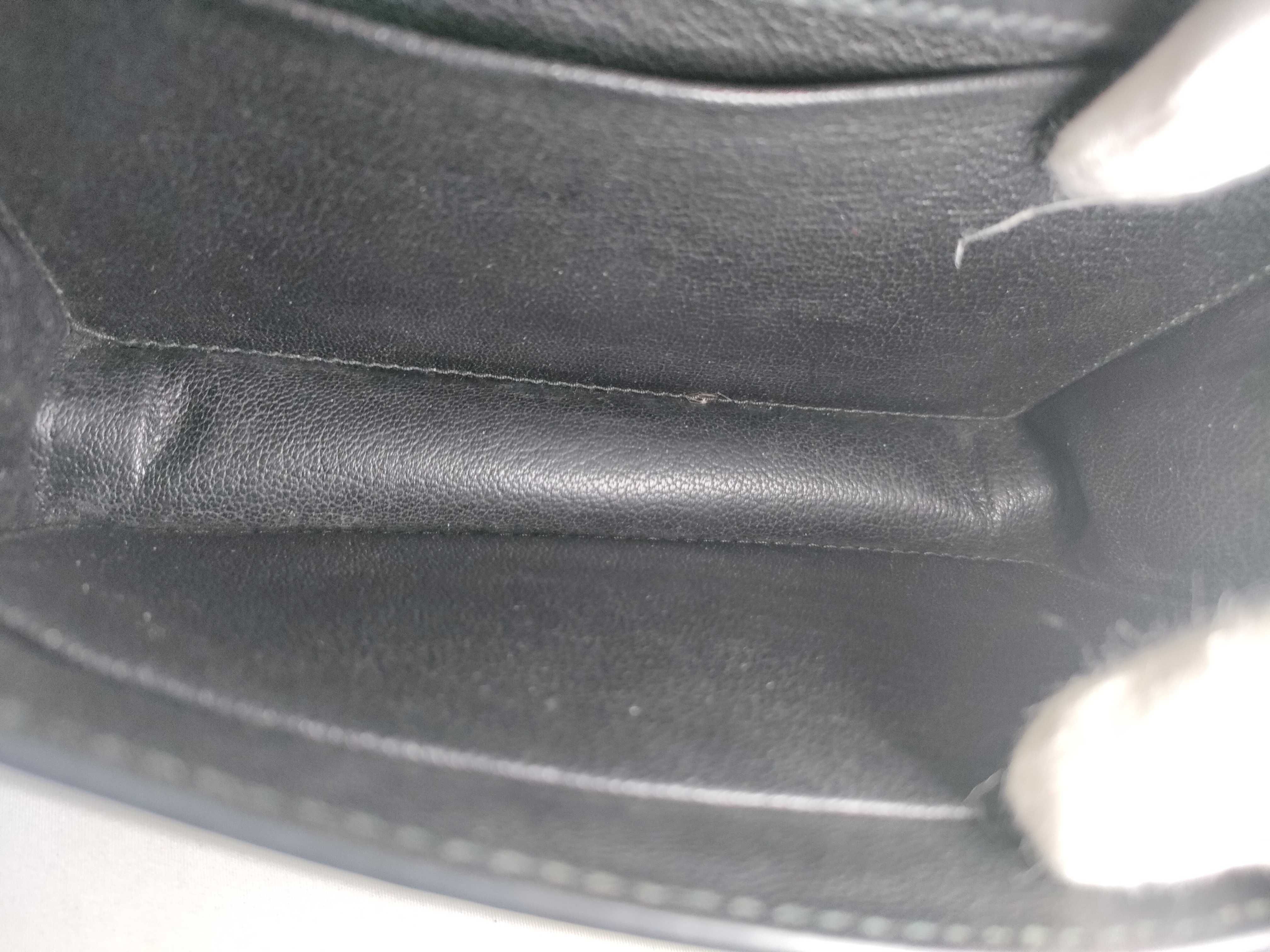 ID- Cahier cowskin shoulder bag Black — view 10