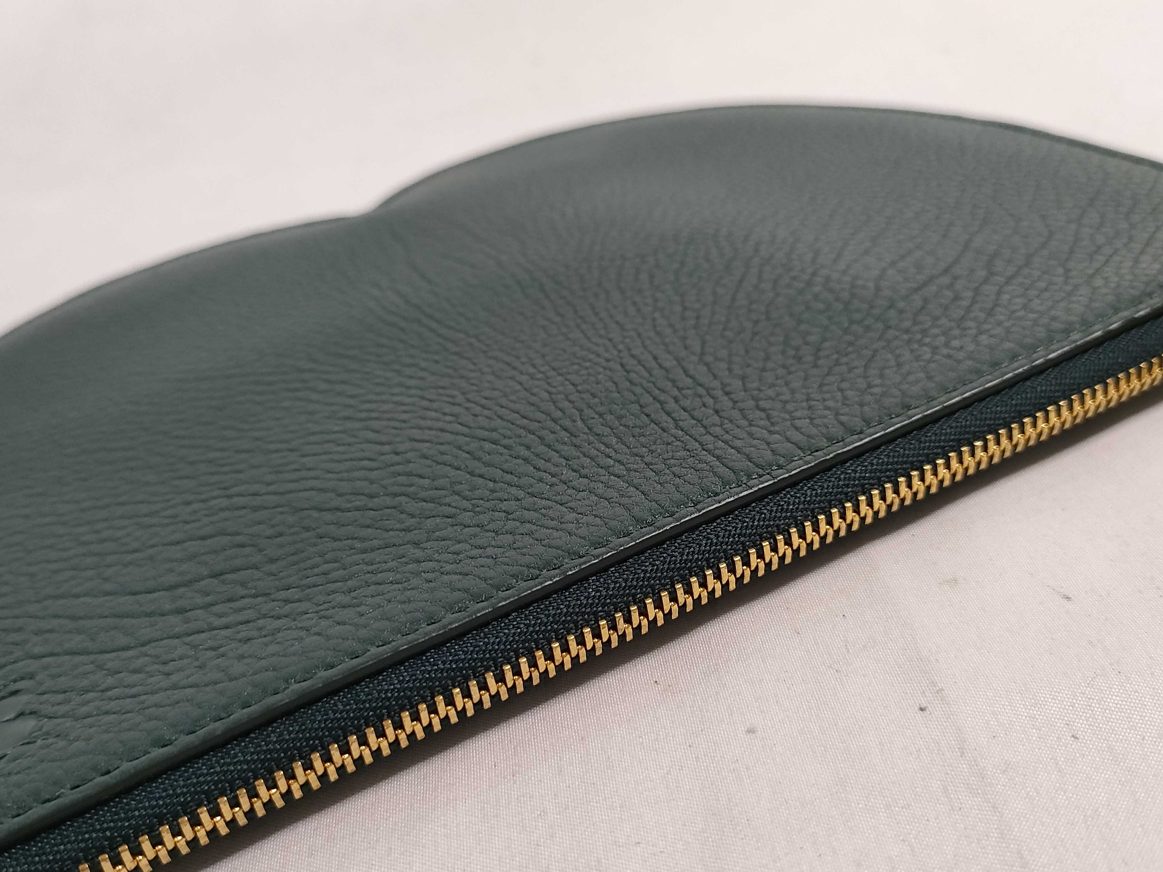 House Check Vine Leather Clutch Bag — view 5