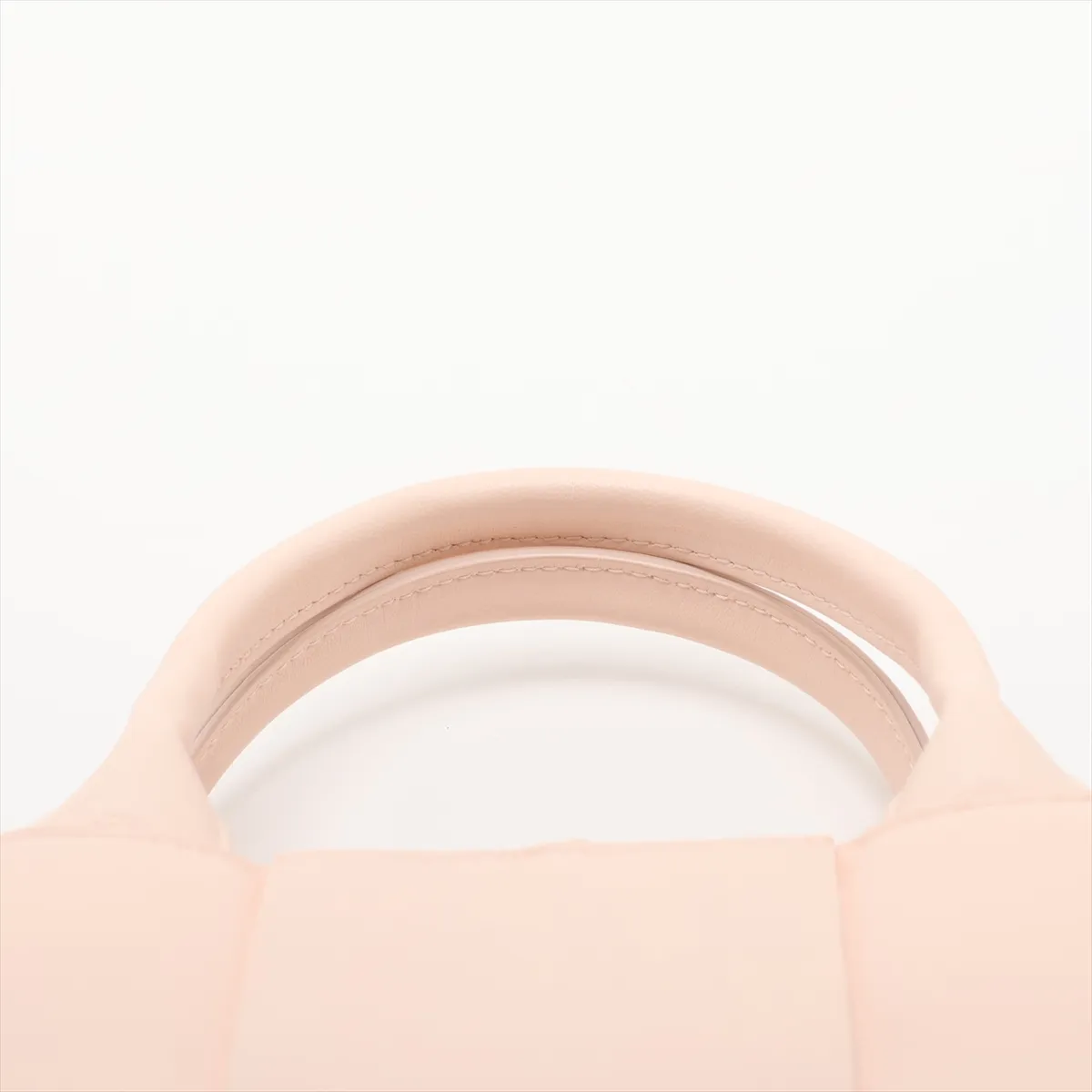 Maxi Intrecciato The Arco Tote Leather 2-Way Handbag Pink — view 6