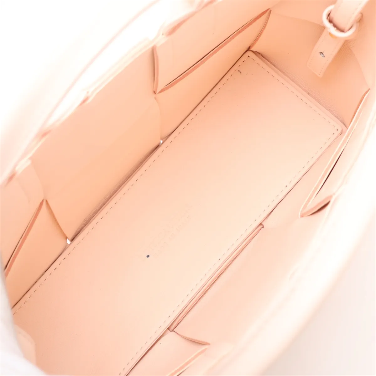 Maxi Intrecciato The Arco Tote Leather 2-Way Handbag Pink — view 8