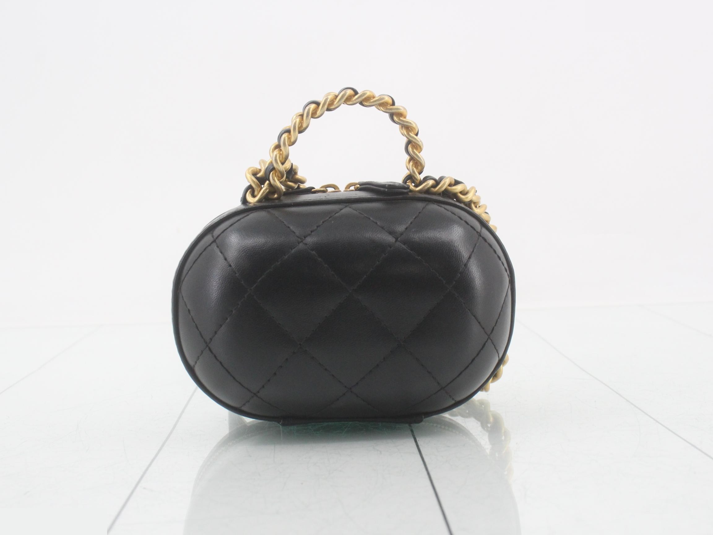 Matelassé Leather 2-Way Handbag — view 2