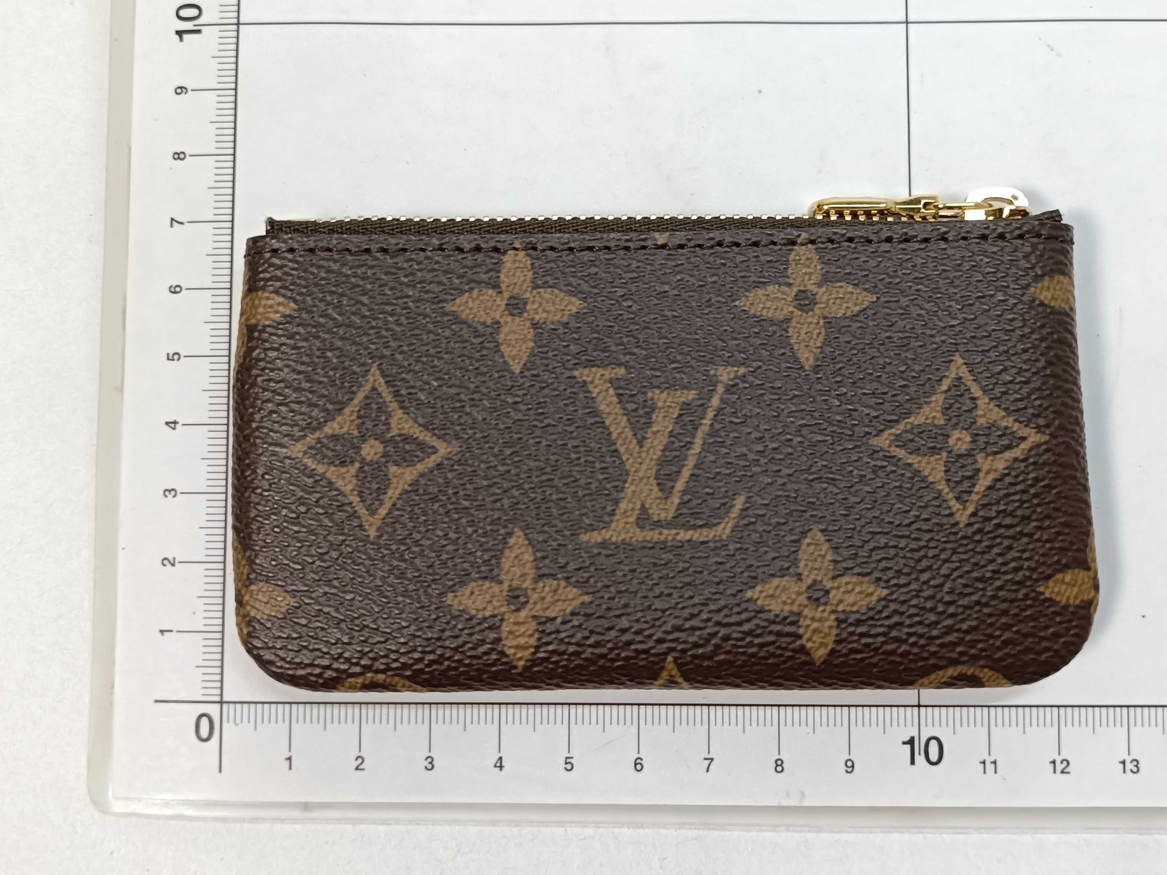 Monogram M62650 Pochette Clé Coin Case — view 2