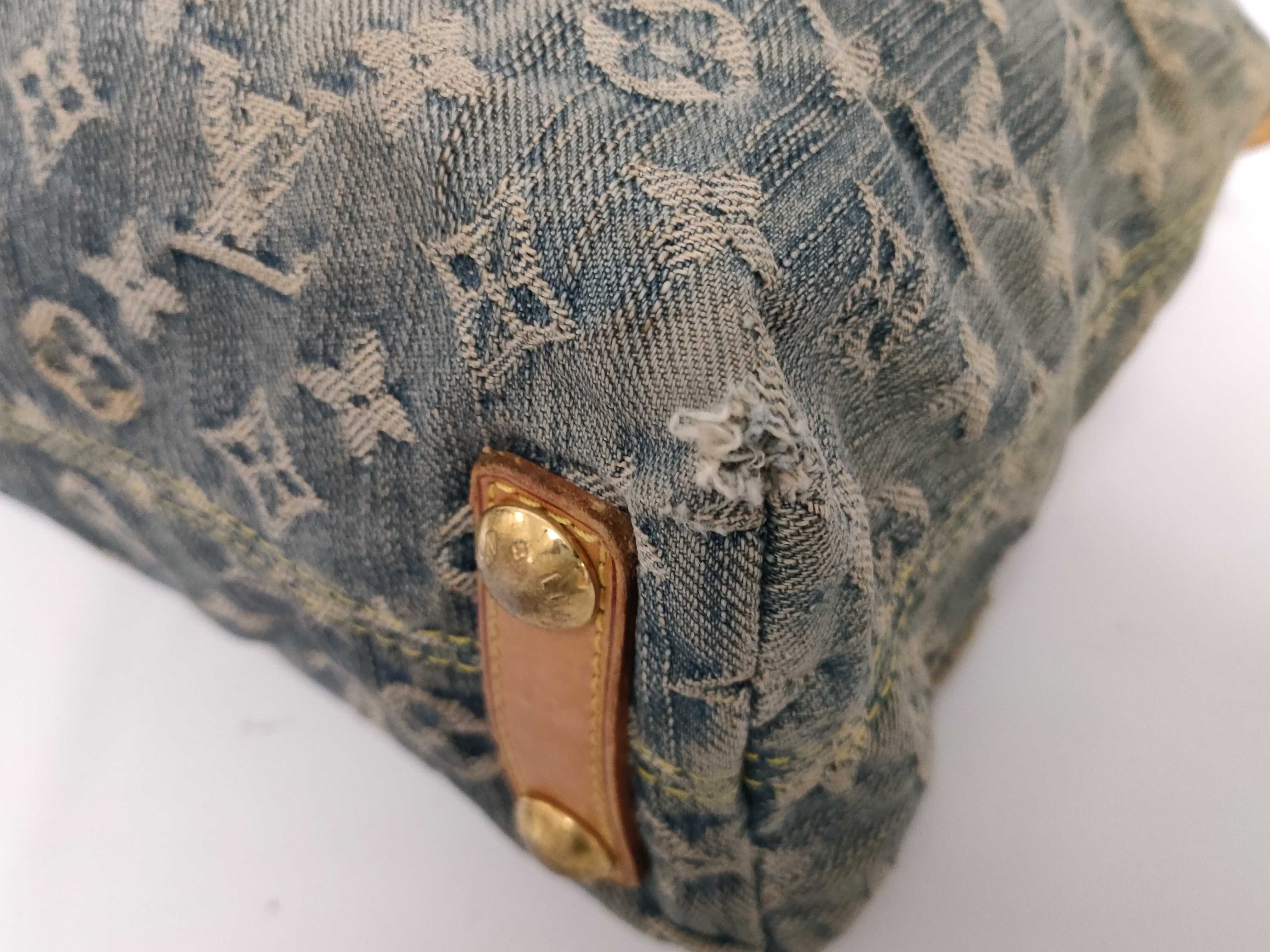 Monogram Denim LV Monogram Denim Baggy PM M95049 Bag Strap Handbag — view 4