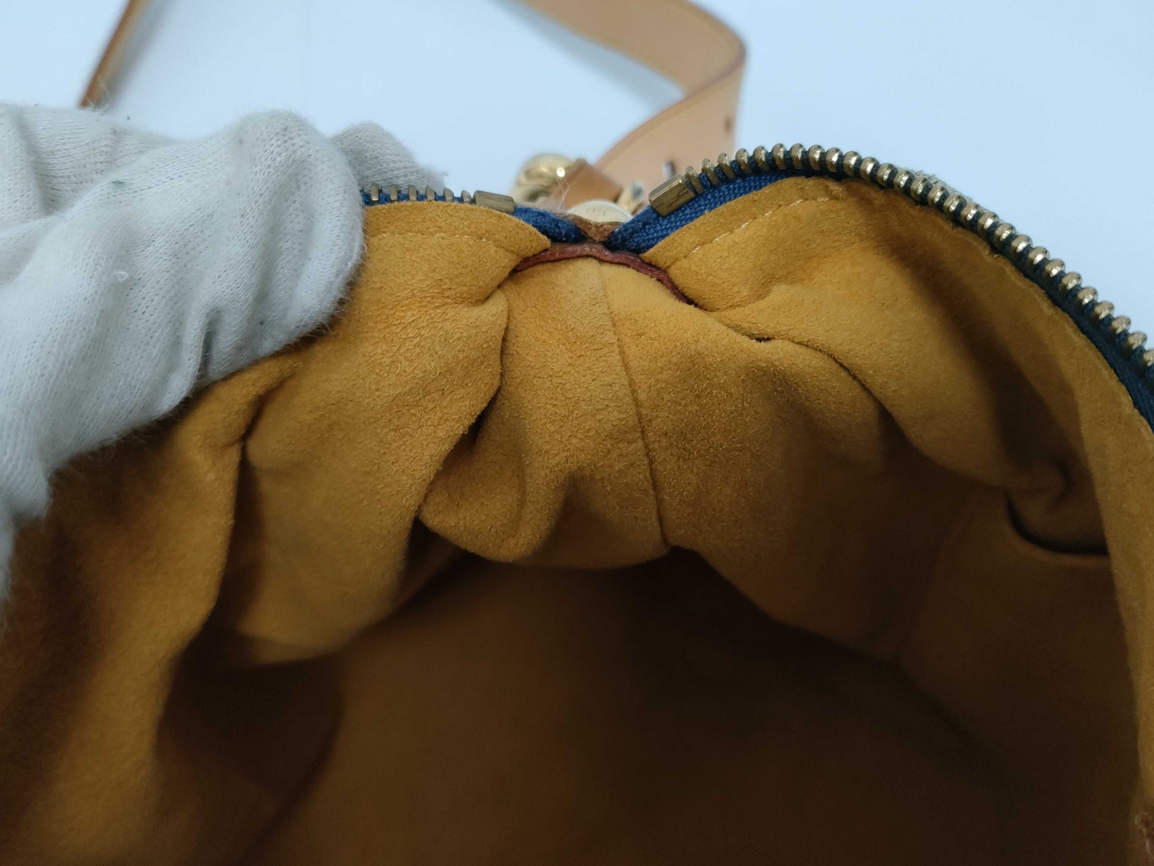 Monogram Denim LV Monogram Denim Baggy PM M95049 Bag Strap Handbag — view 9