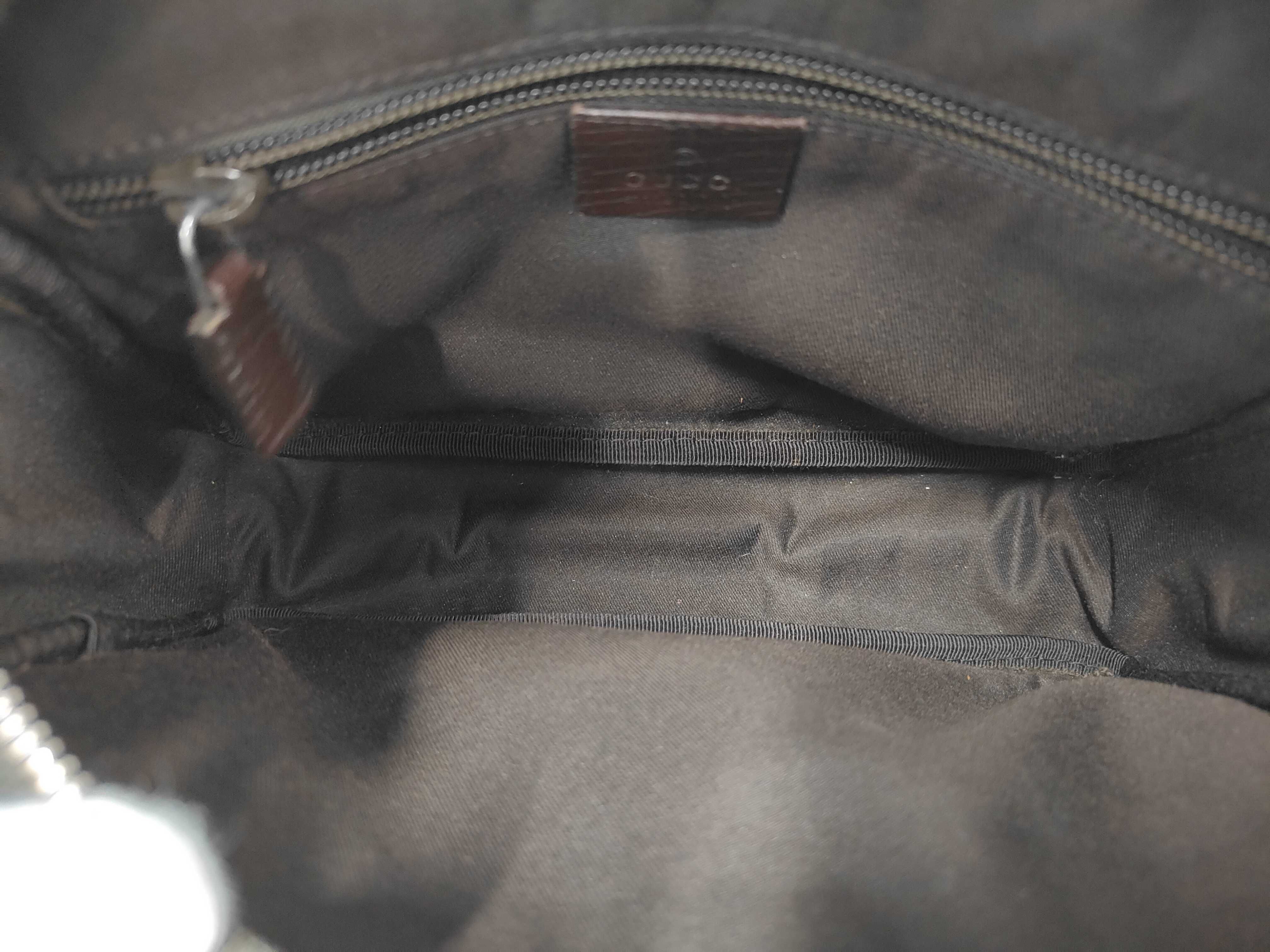 GG Supreme PVC Shoulder Bag 114291 — view 8