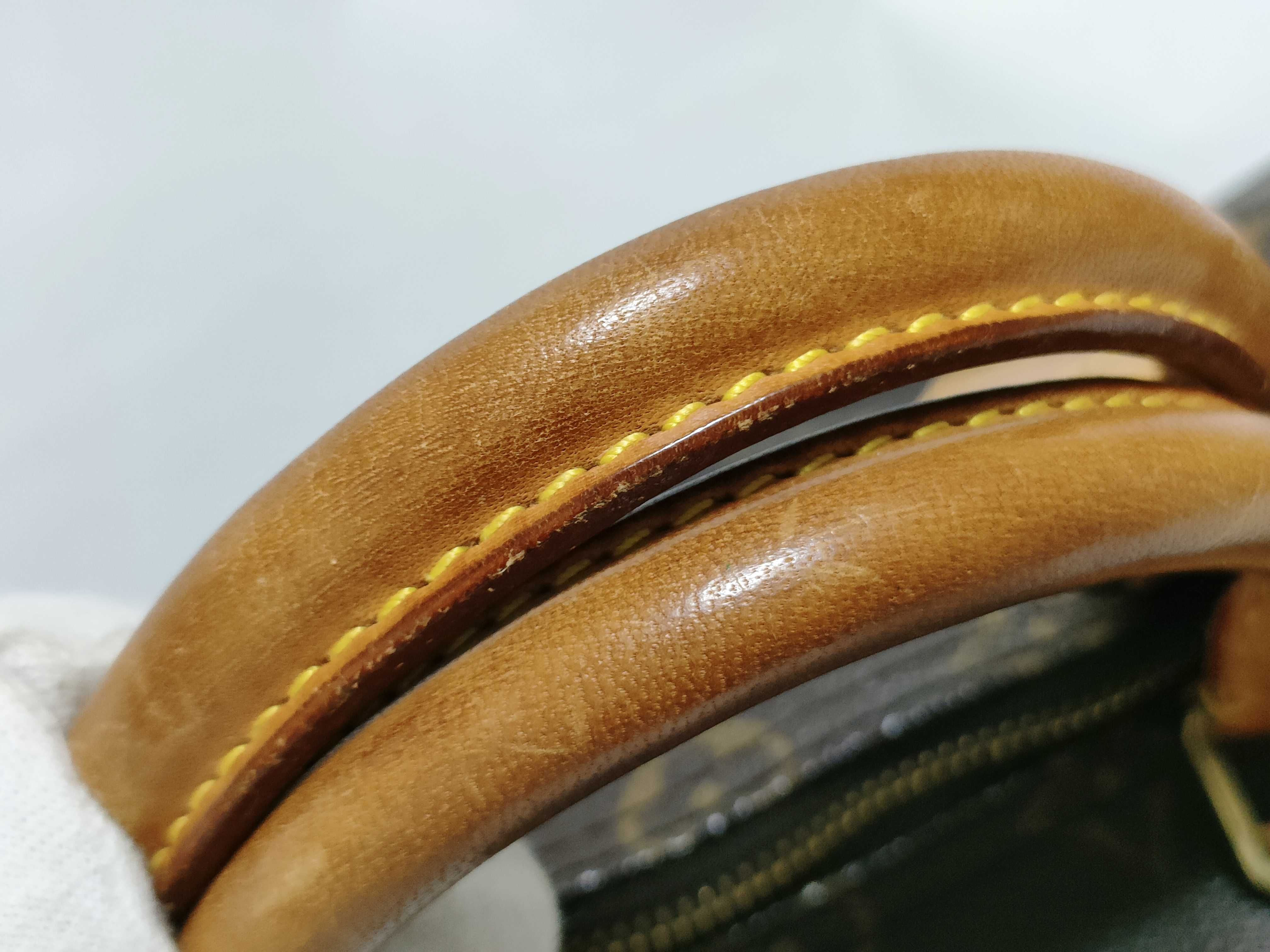 Monogram Speedy 35 Handbag (Zipper pull missing) — view 4