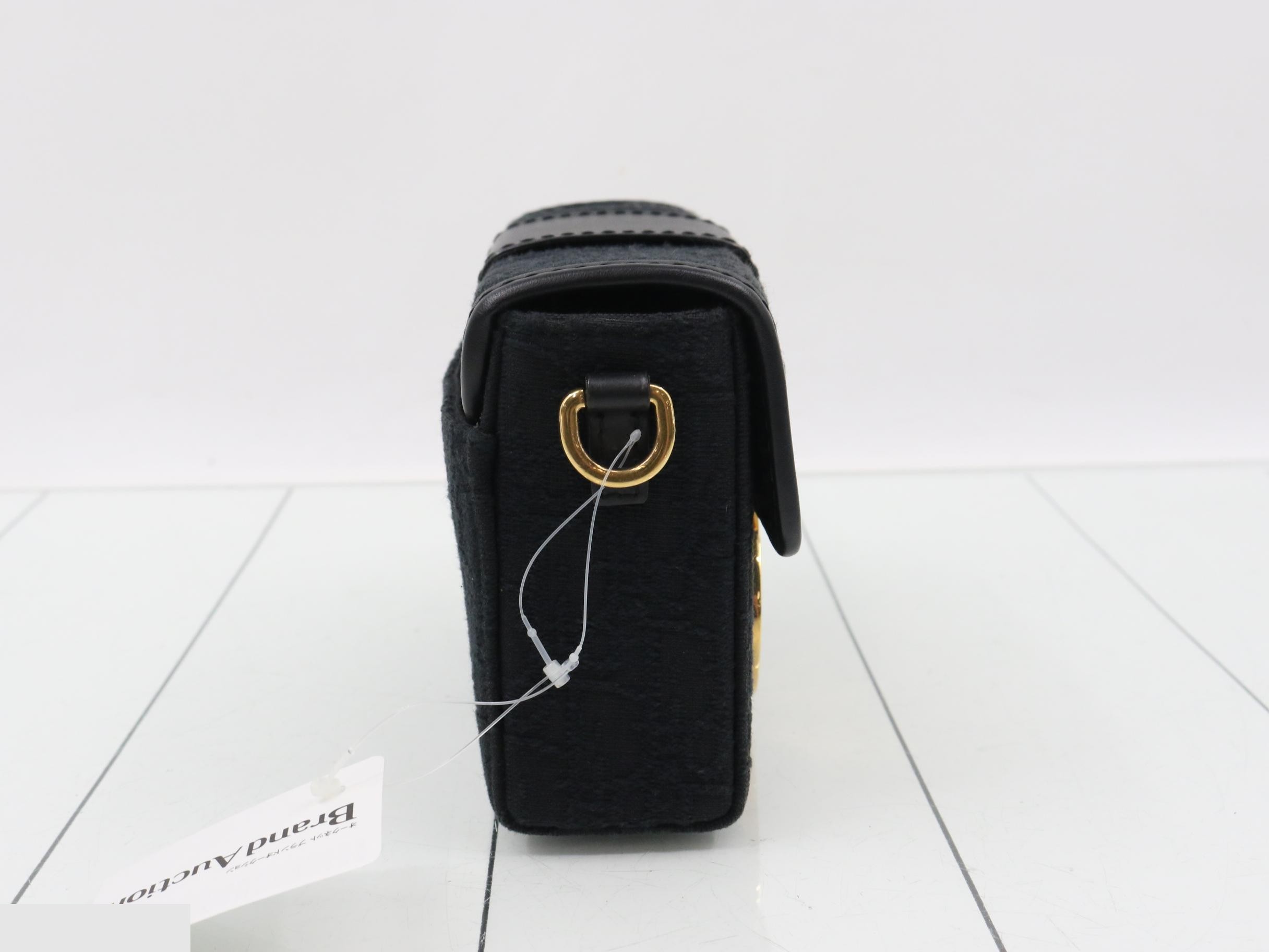 30 Montaigne Box Bag — view 4