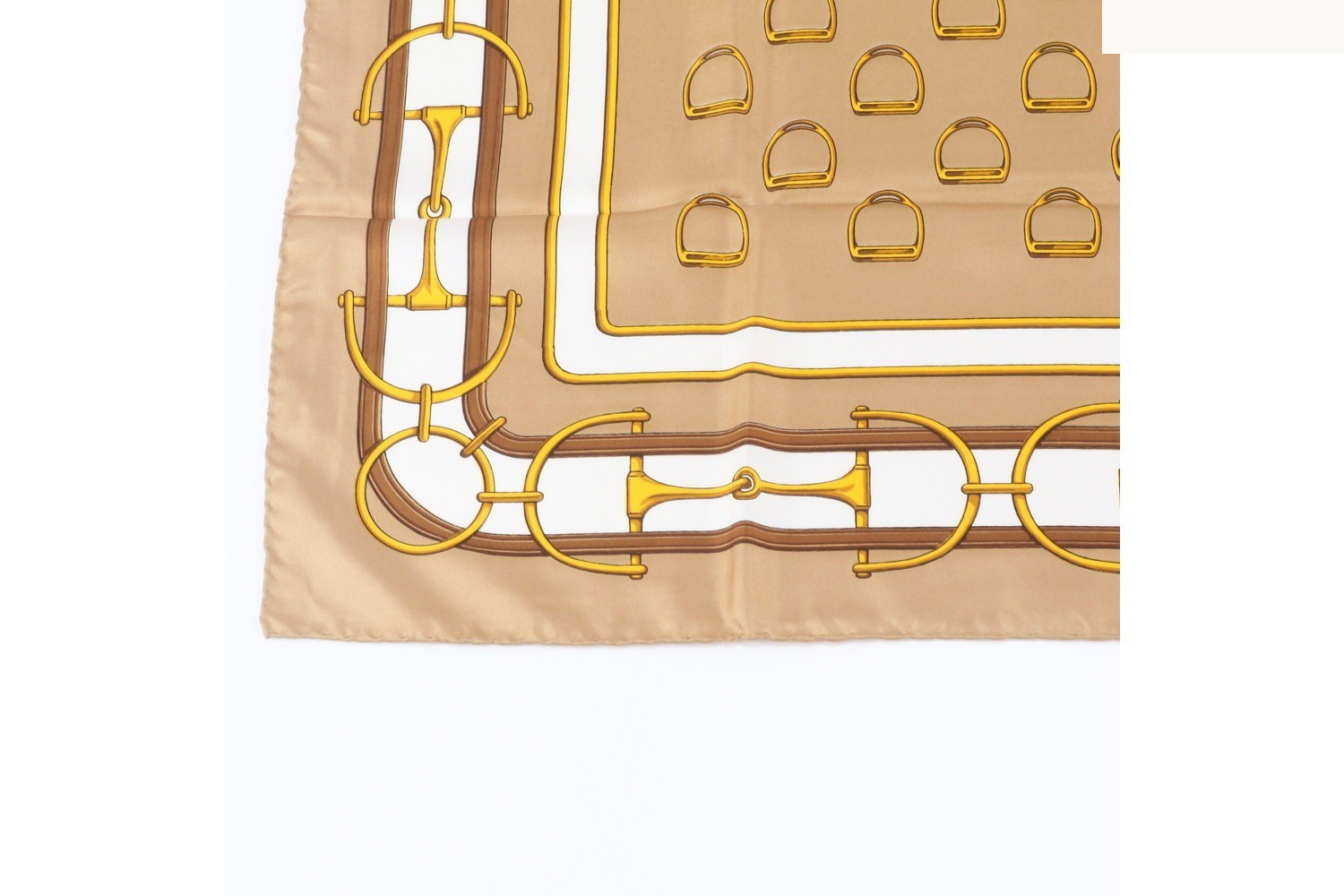 scarf — view 4