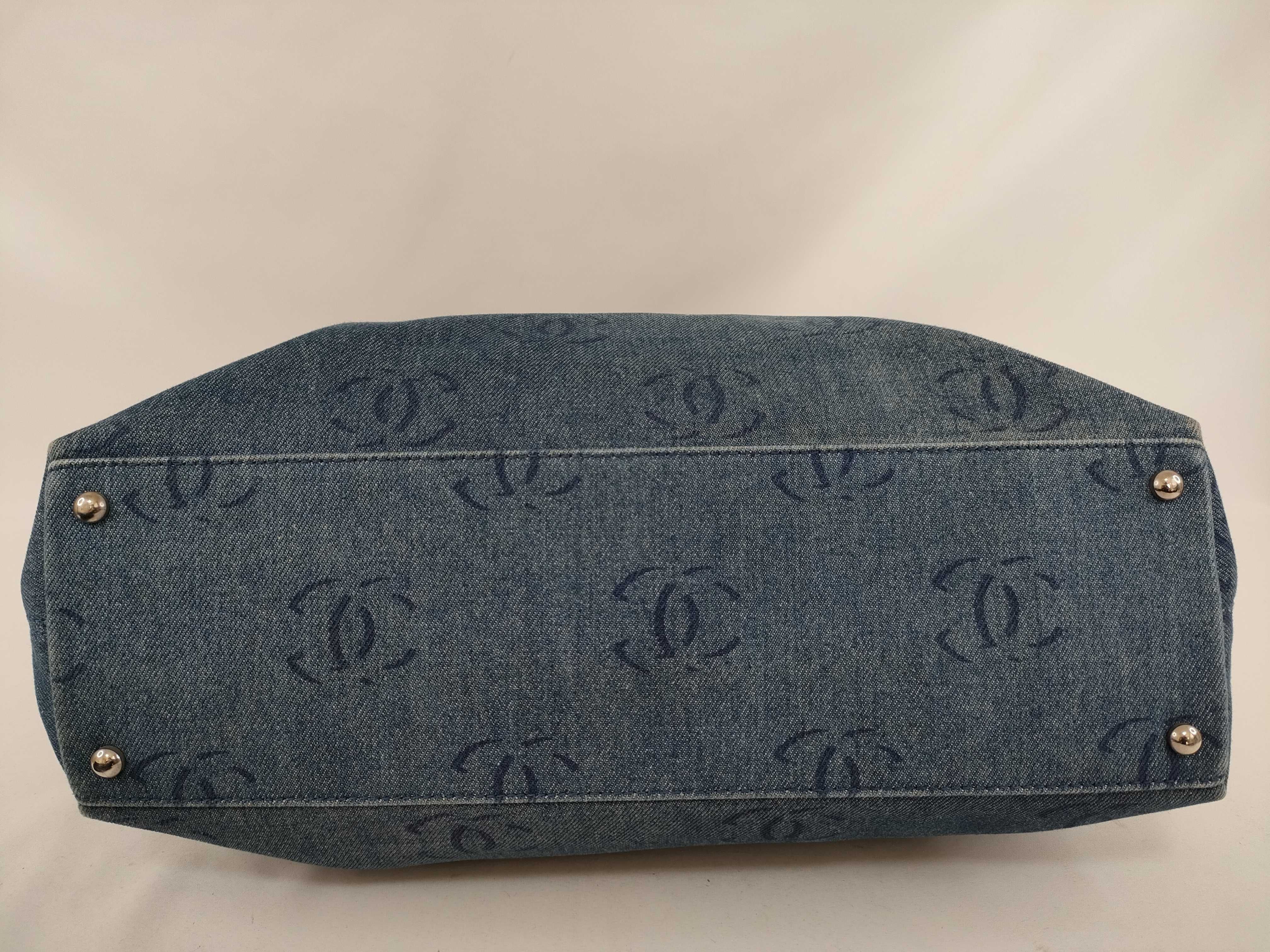 denim tote bag — view 3