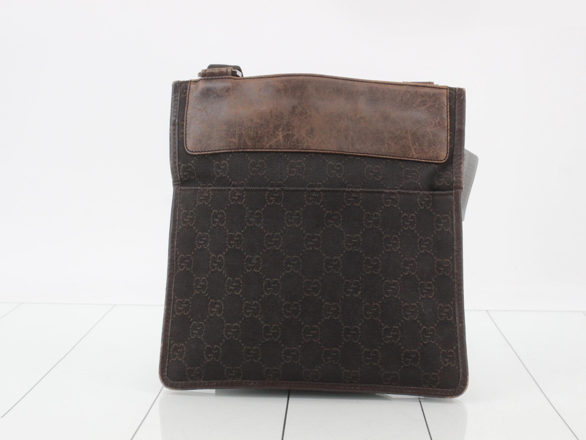 GG Canvas (Bag) - Shoulder Bag — view 2