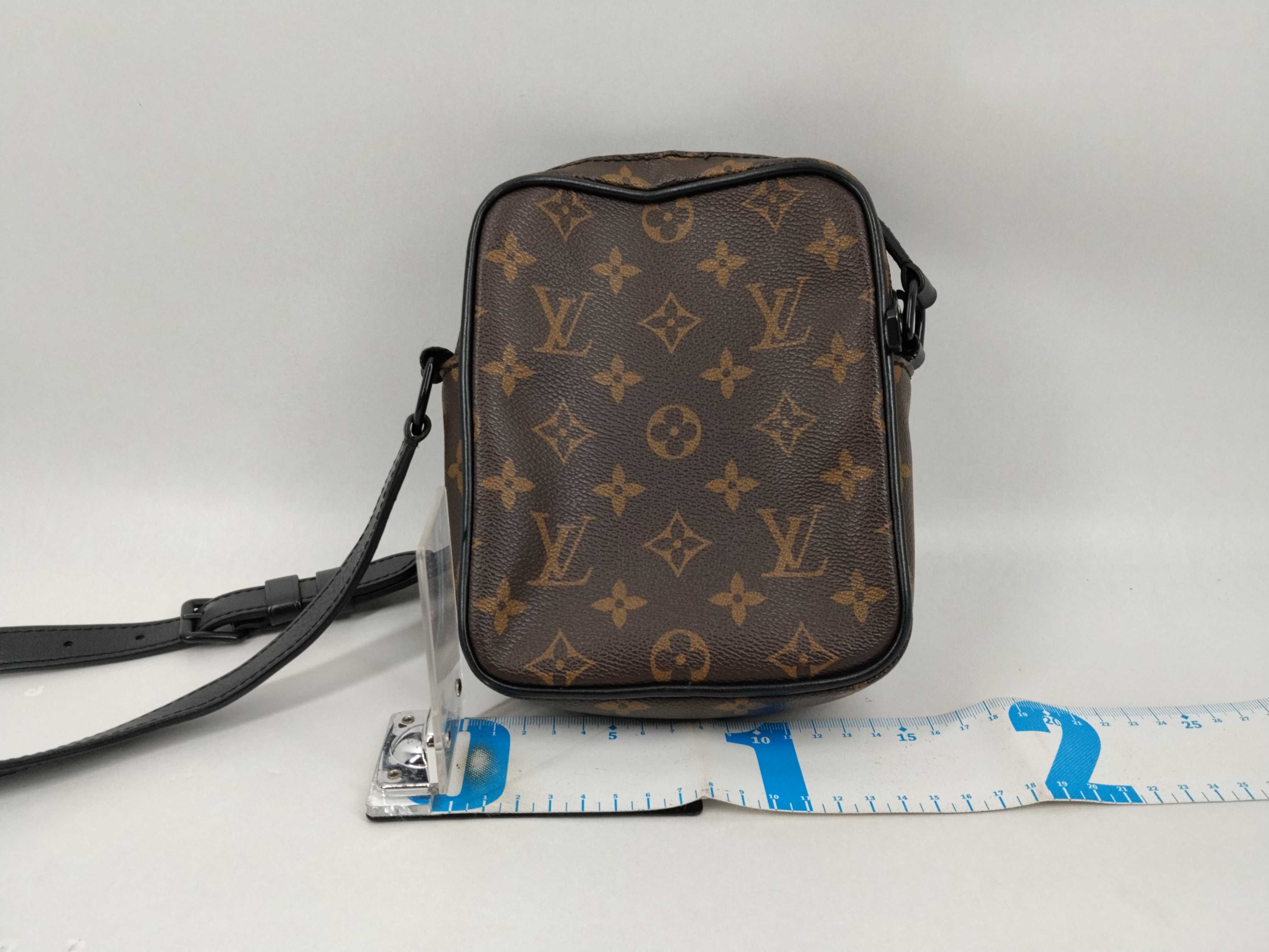 Monogram Macassar Louis Vuitton Macassar Christopher Wearable Wallet Shoulder Bag M69404 Shoulder Bag — view 2