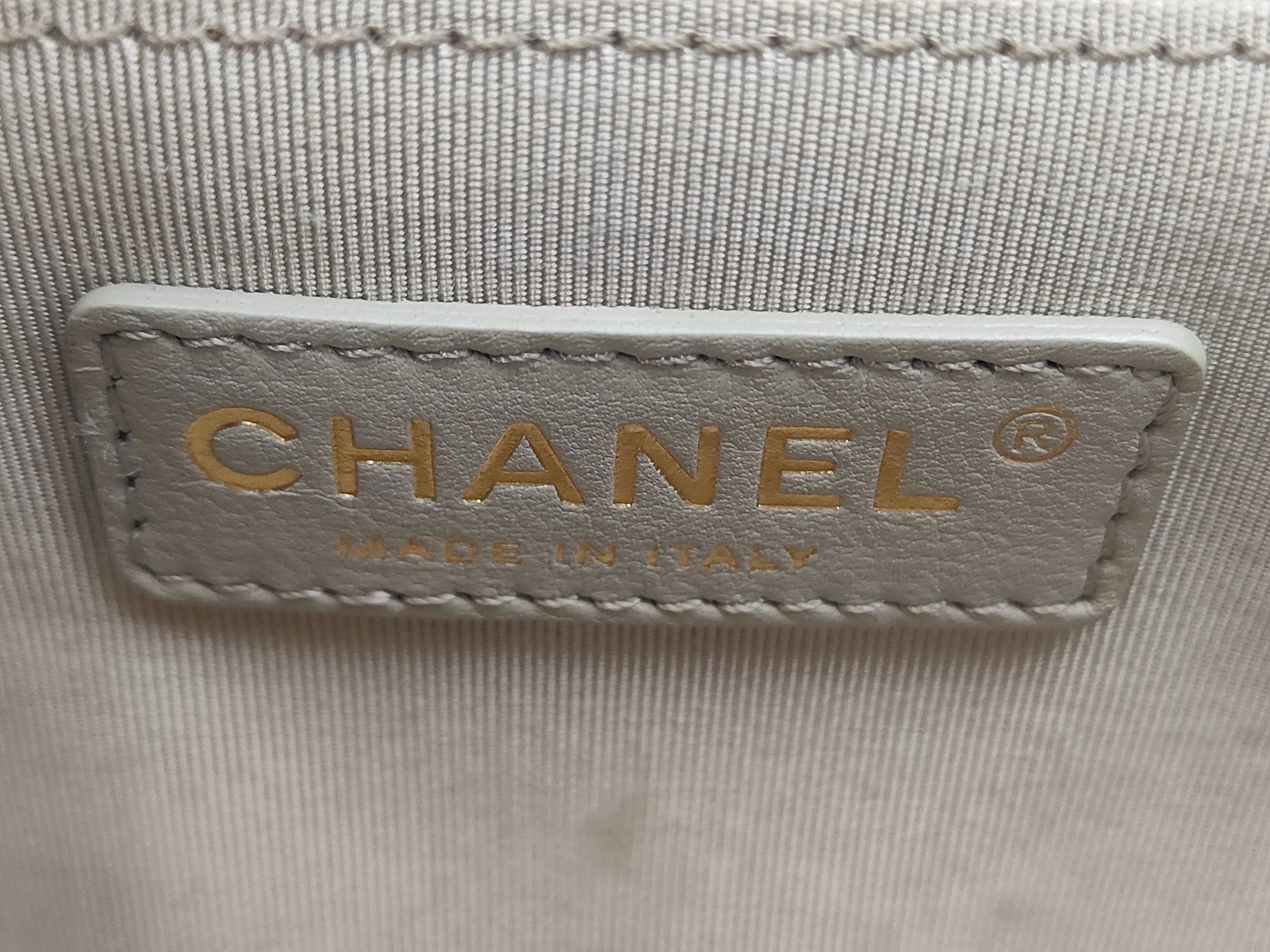 Boy Chanel Shoulder Bag — view 11