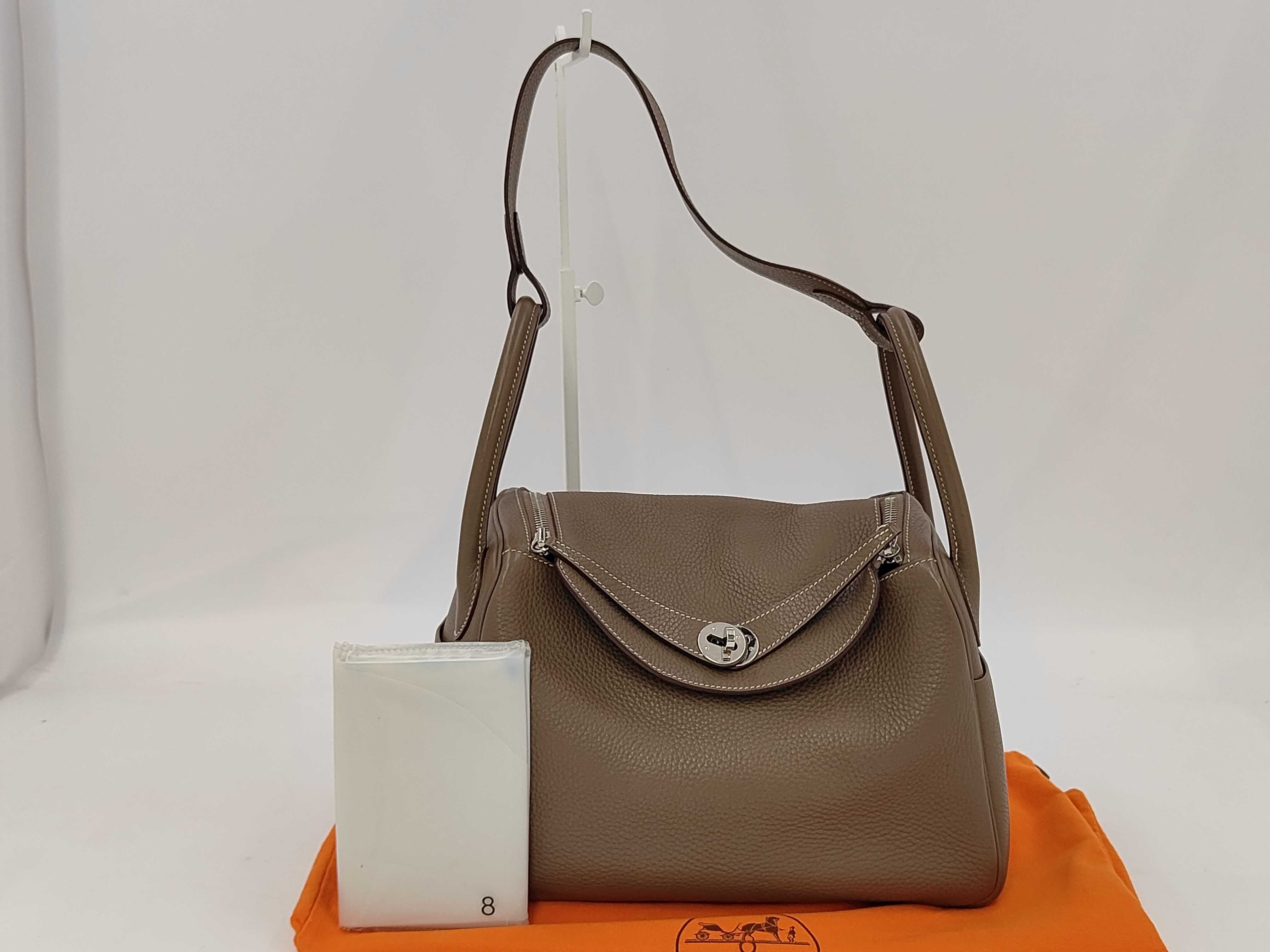 Lindy 30 Shoulder Bag