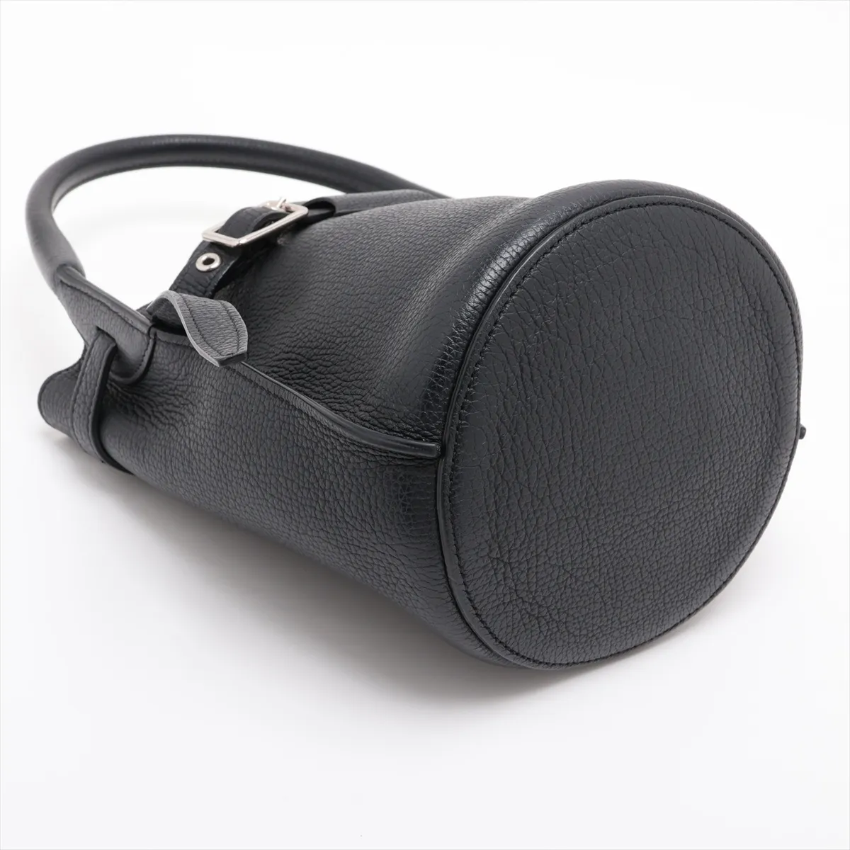 Big Bag Bucket Nano Leather 2-Way Handbag Black — view 4