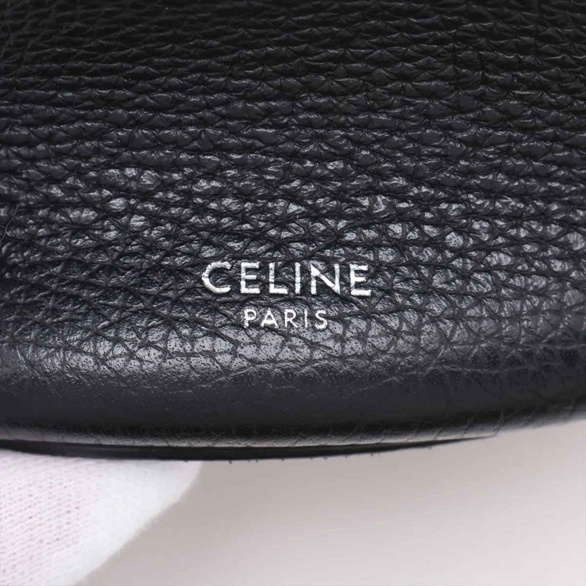 Big Bag Bucket Nano Leather 2-Way Handbag Black — view 9
